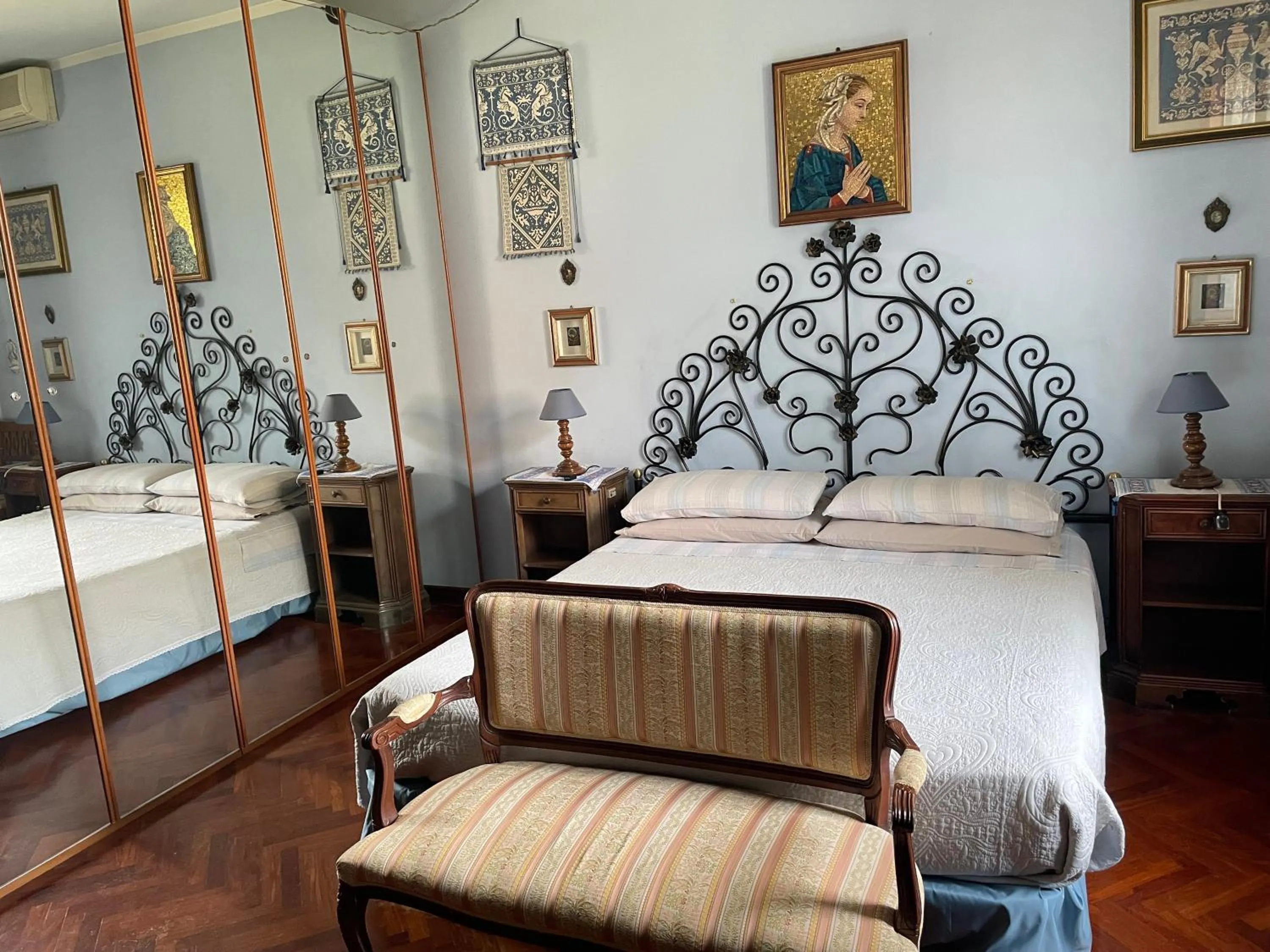 Bed in B&B Les Fleurettes