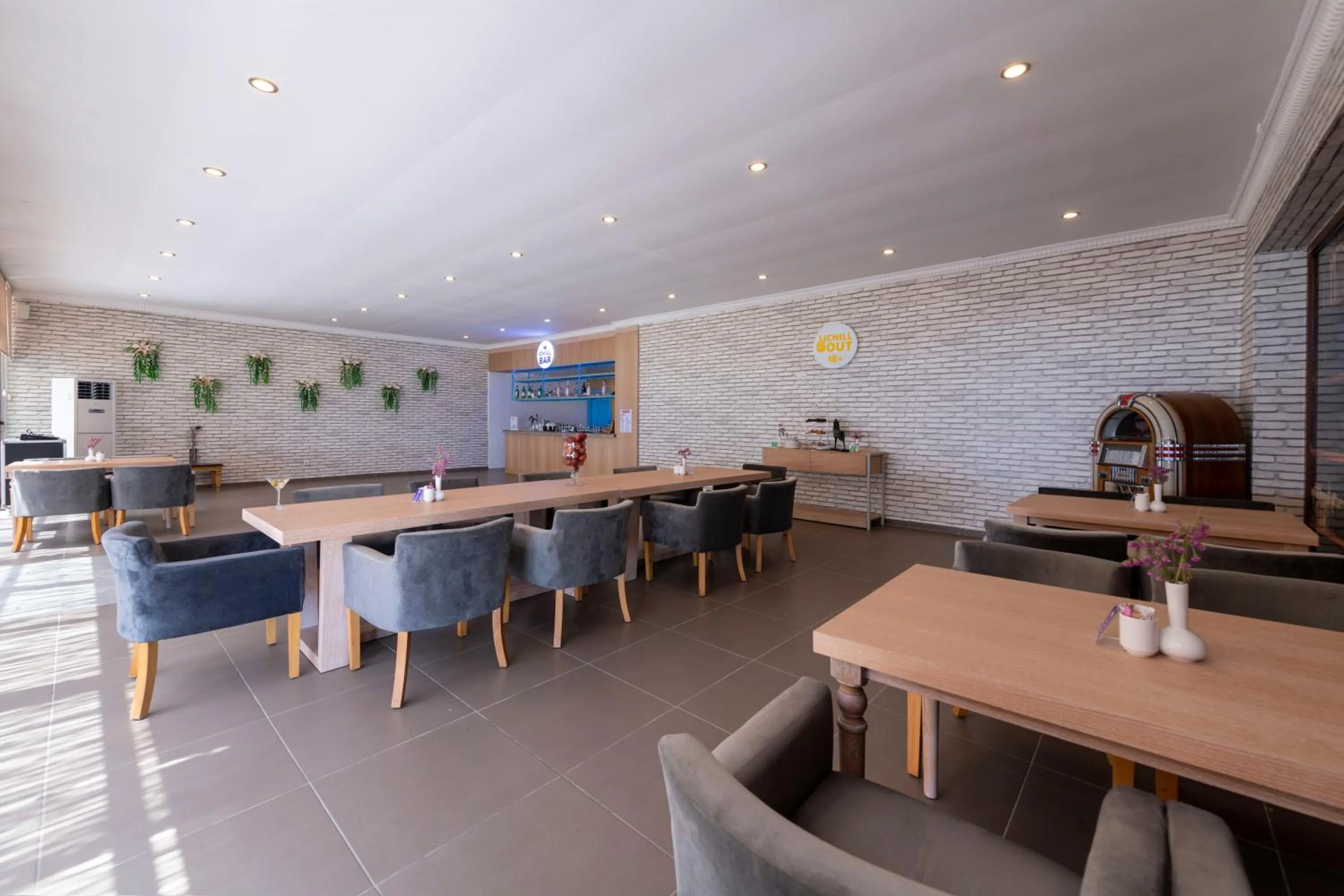 Lounge or bar in Amara Comfort Resort