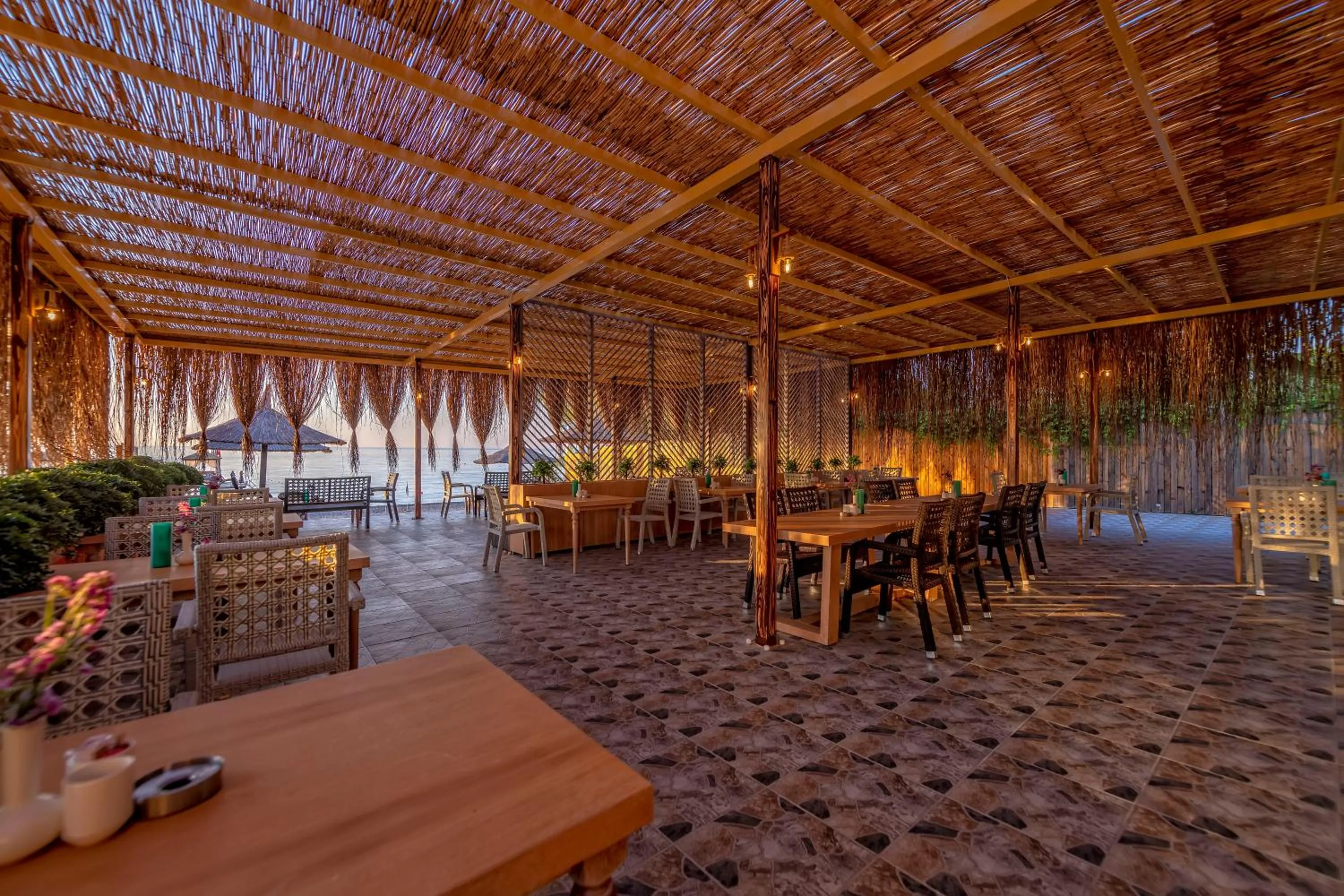 Lounge or bar in Amara Comfort Resort