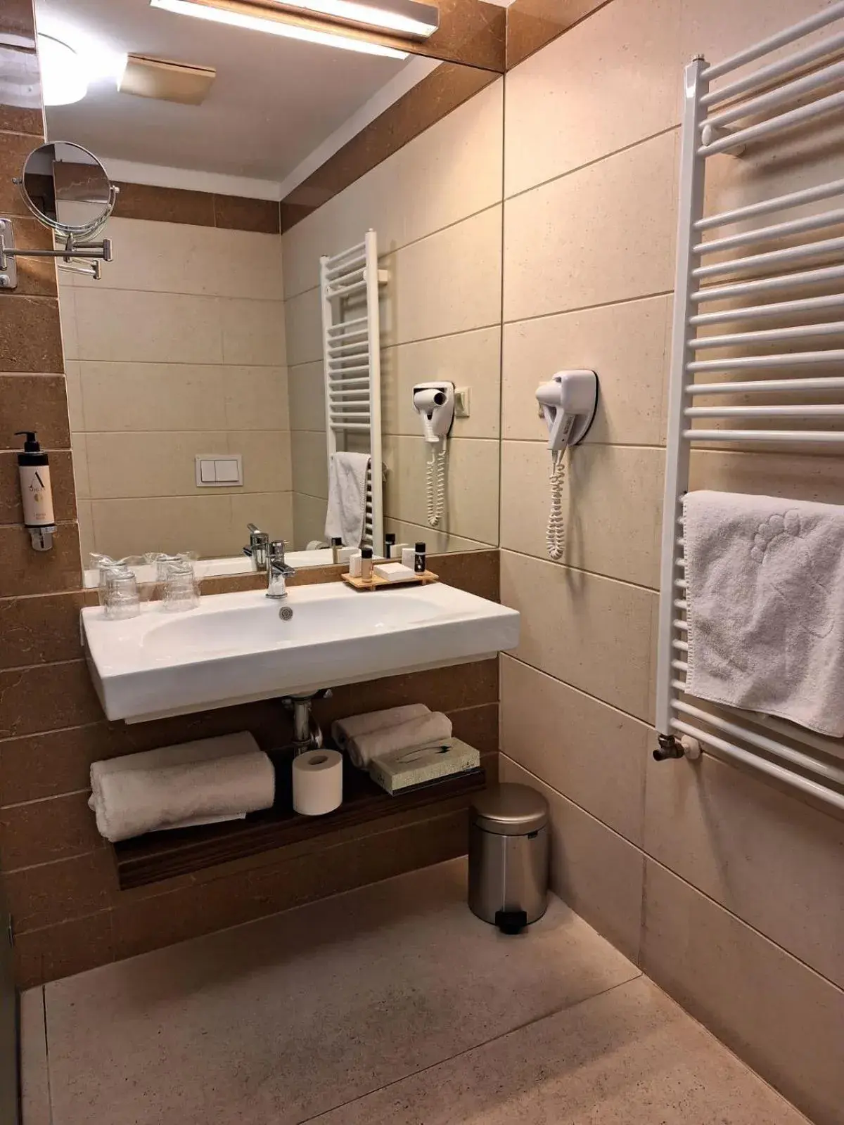 Standard Double Room in Duna Garden Hotel Standard Double Room in Duna Garden Hotel