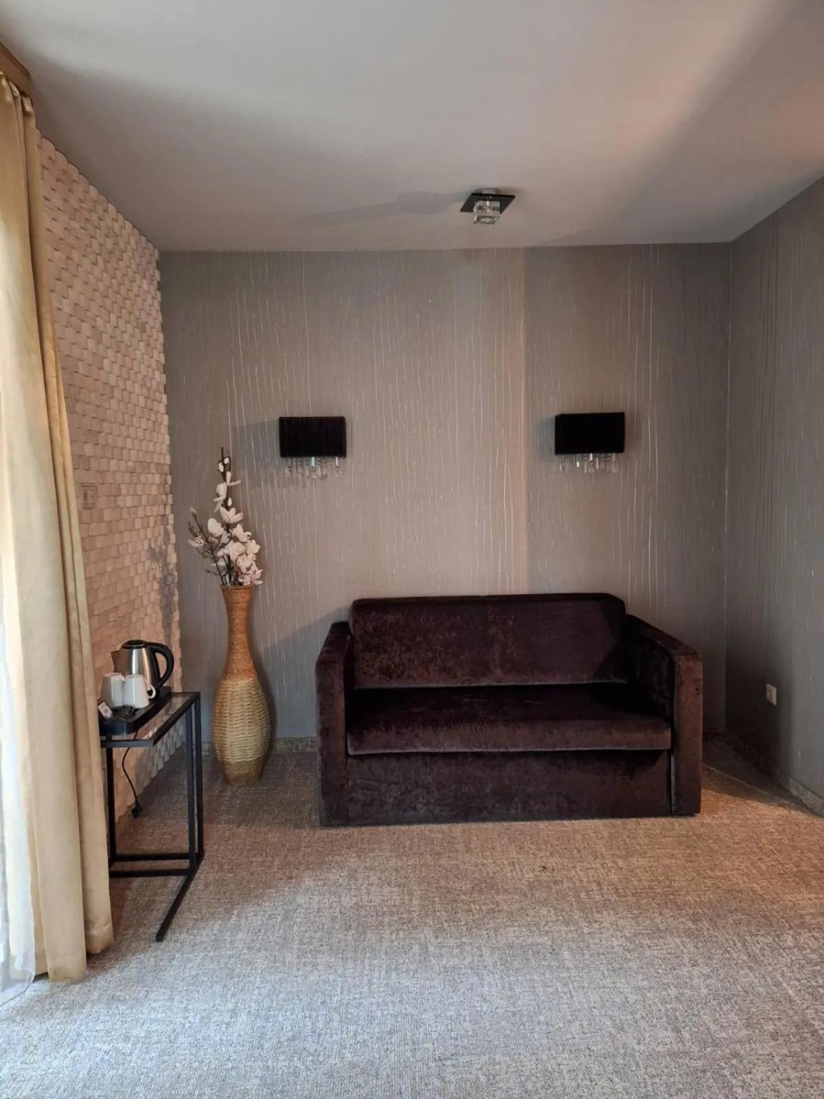 Living room in Duna Garden Hotel