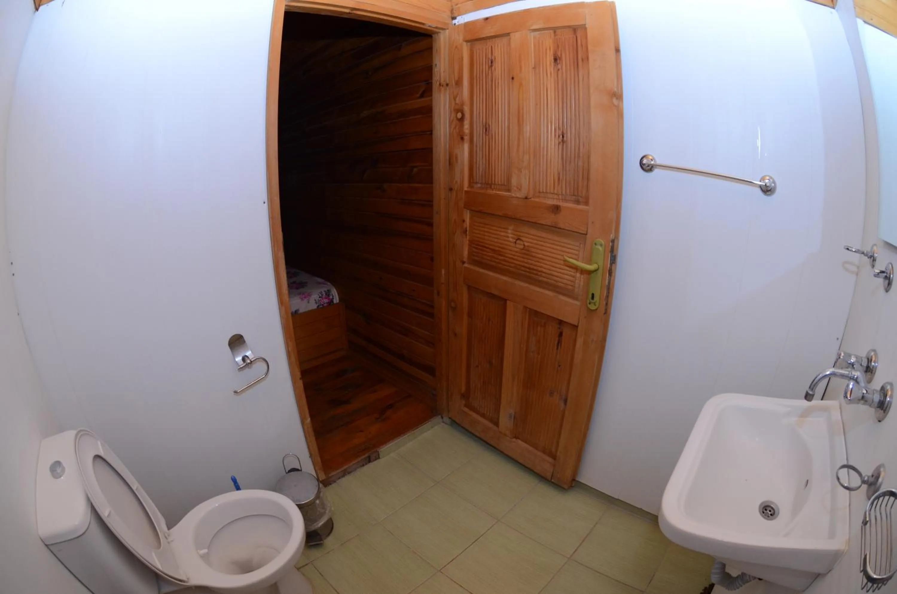 Bathroom in Olympos Camlık Pension