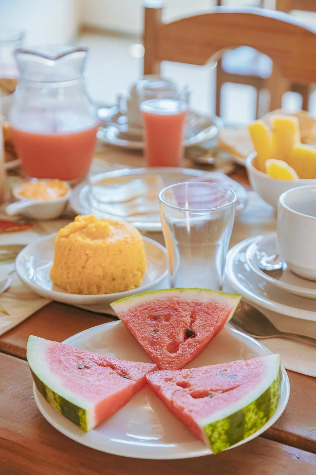 Buffet breakfast in Pousada Porto Da Barra