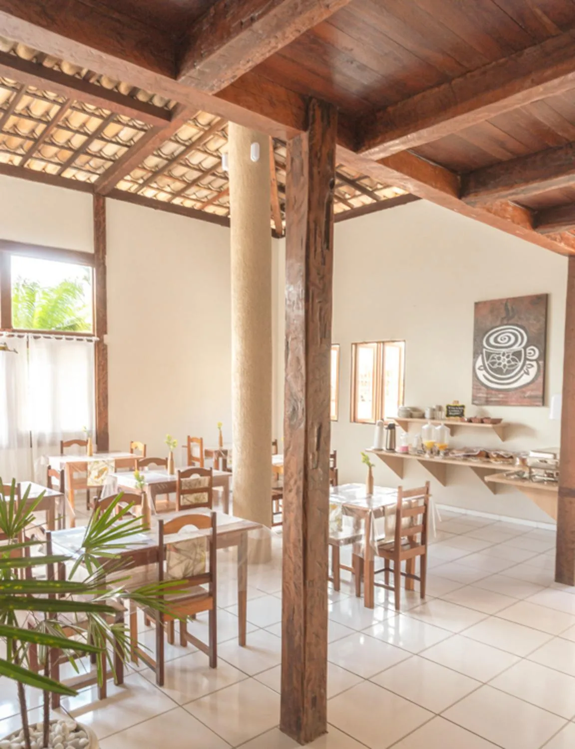 Restaurant/places to eat in Pousada Porto Da Barra