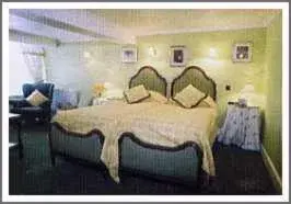 Standard Twin Room in Bishopsgate House Hotel Standard Twin Room in Bishopsgate House Hotel