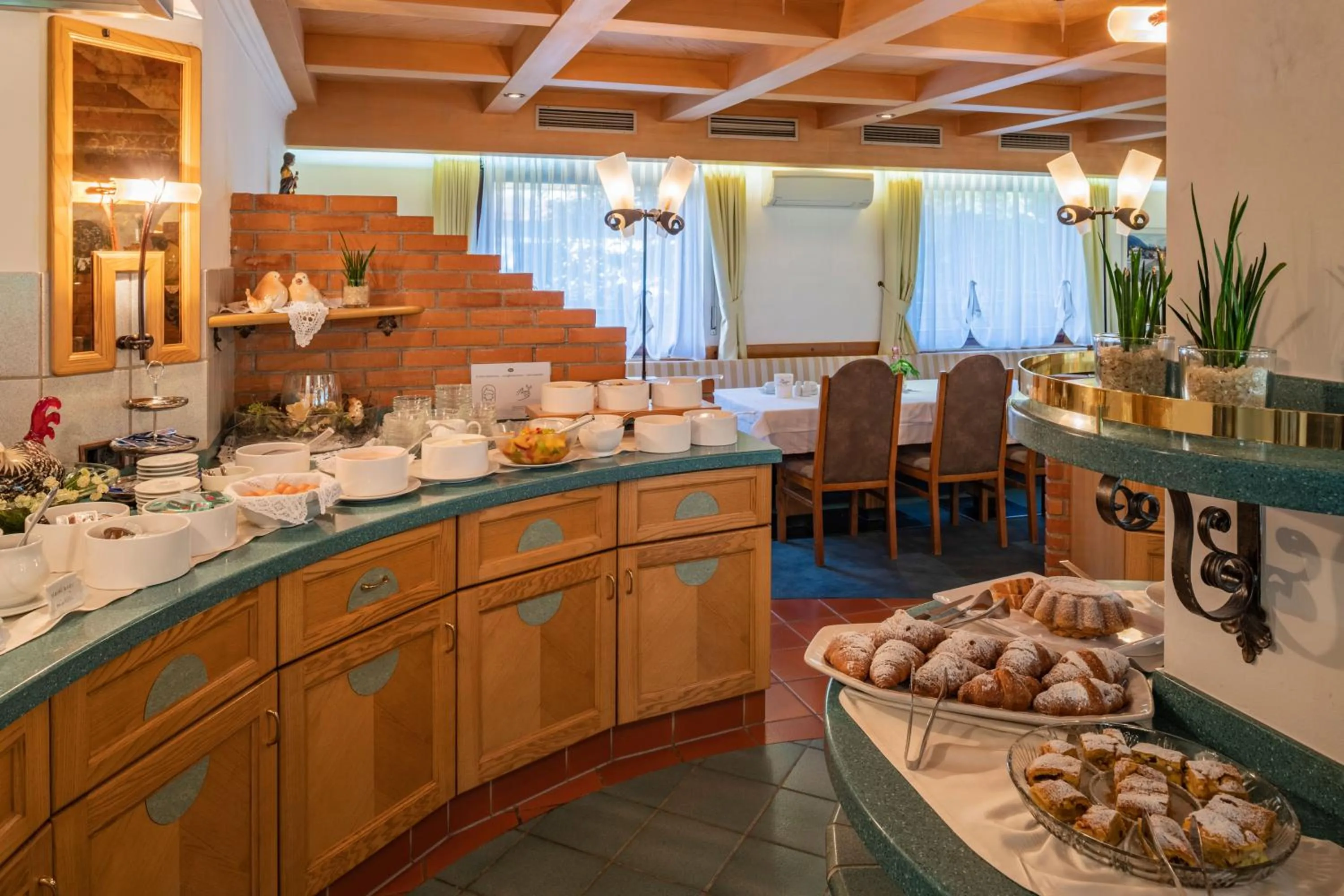 Breakfast in Hotel Brunnerhof