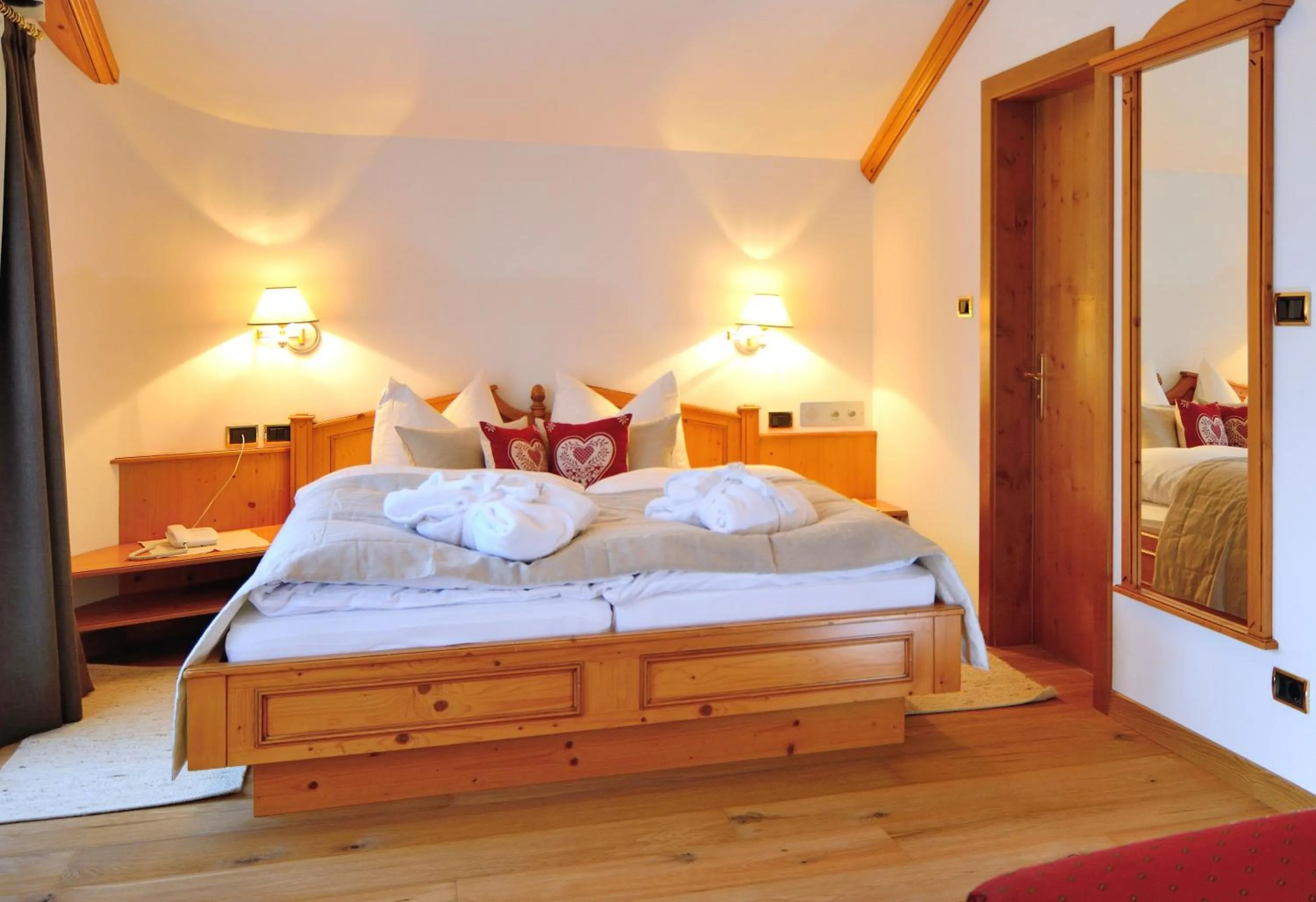 Photo of the whole room, Bed in Hotel Brunnerhof