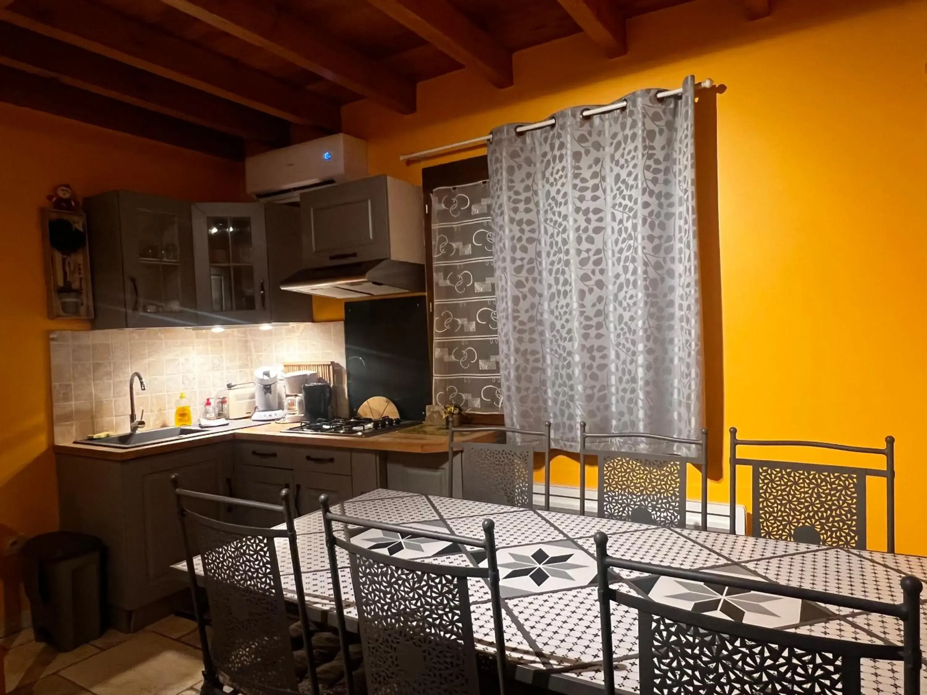 Three-Bedroom Cottage in Le Jardin des Gorges Three-Bedroom Cottage in Le Jardin des Gorges