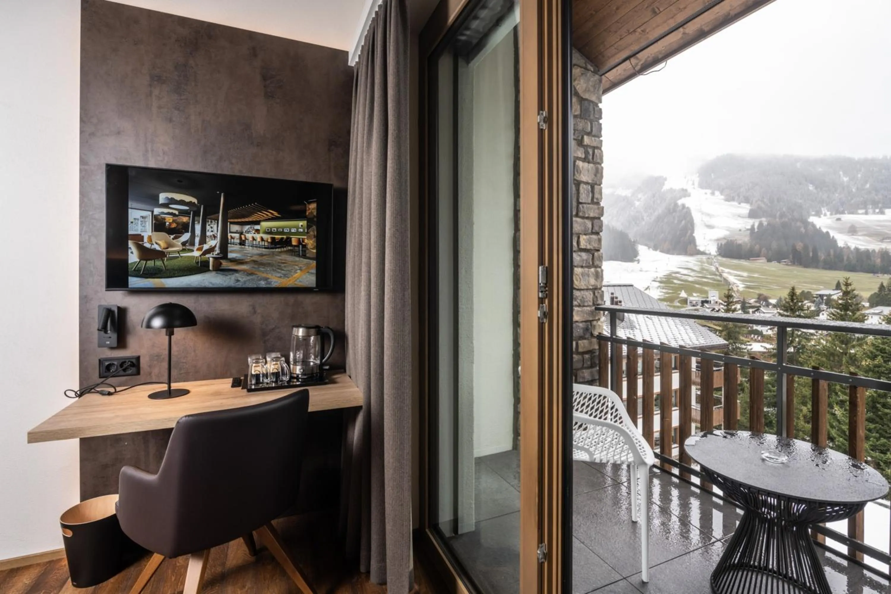 Balcony/Terrace in Hotel Krone - Aktiv & Erholt