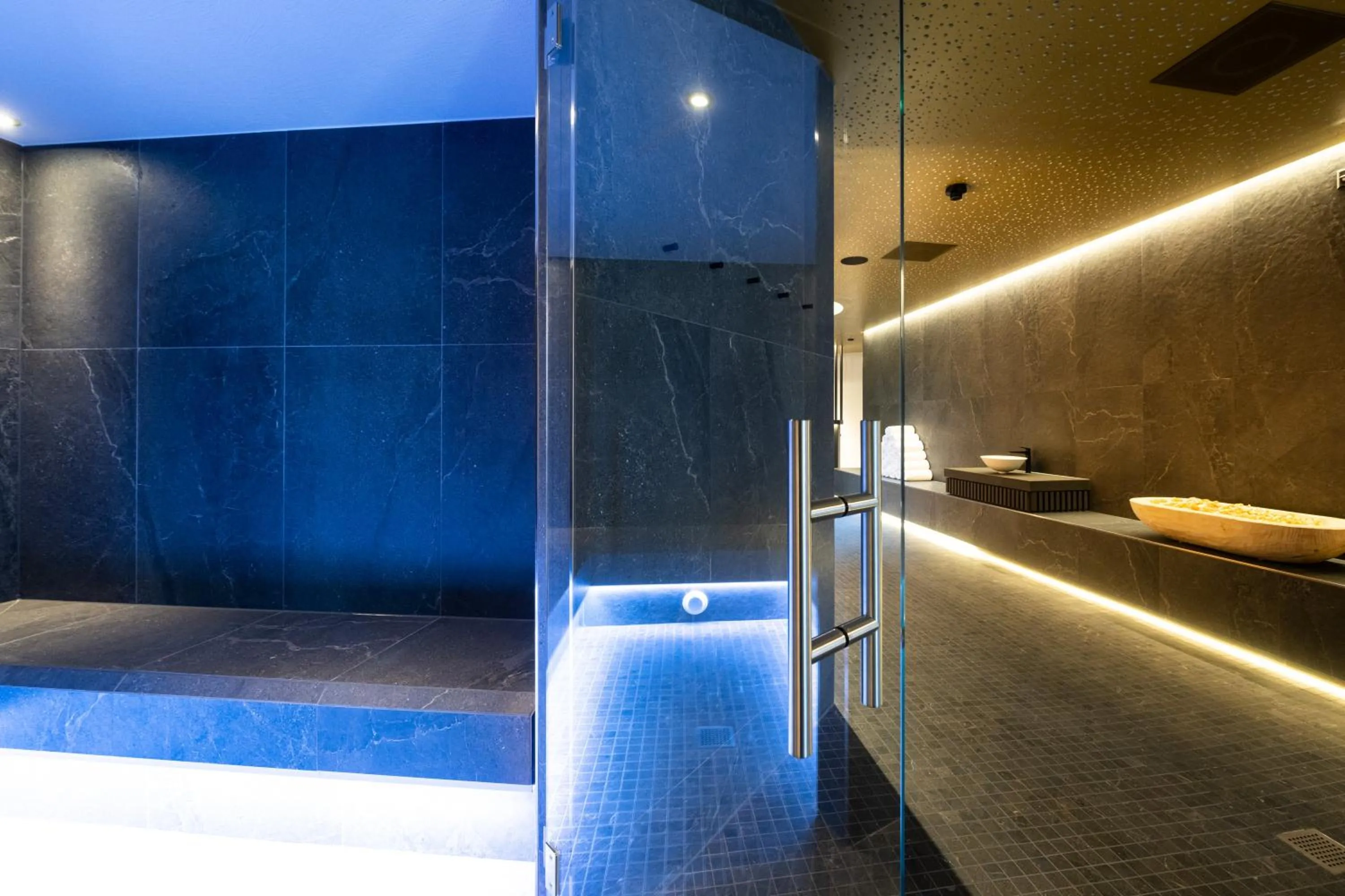 Spa and wellness centre/facilities in Hotel Krone - Aktiv & Erholt