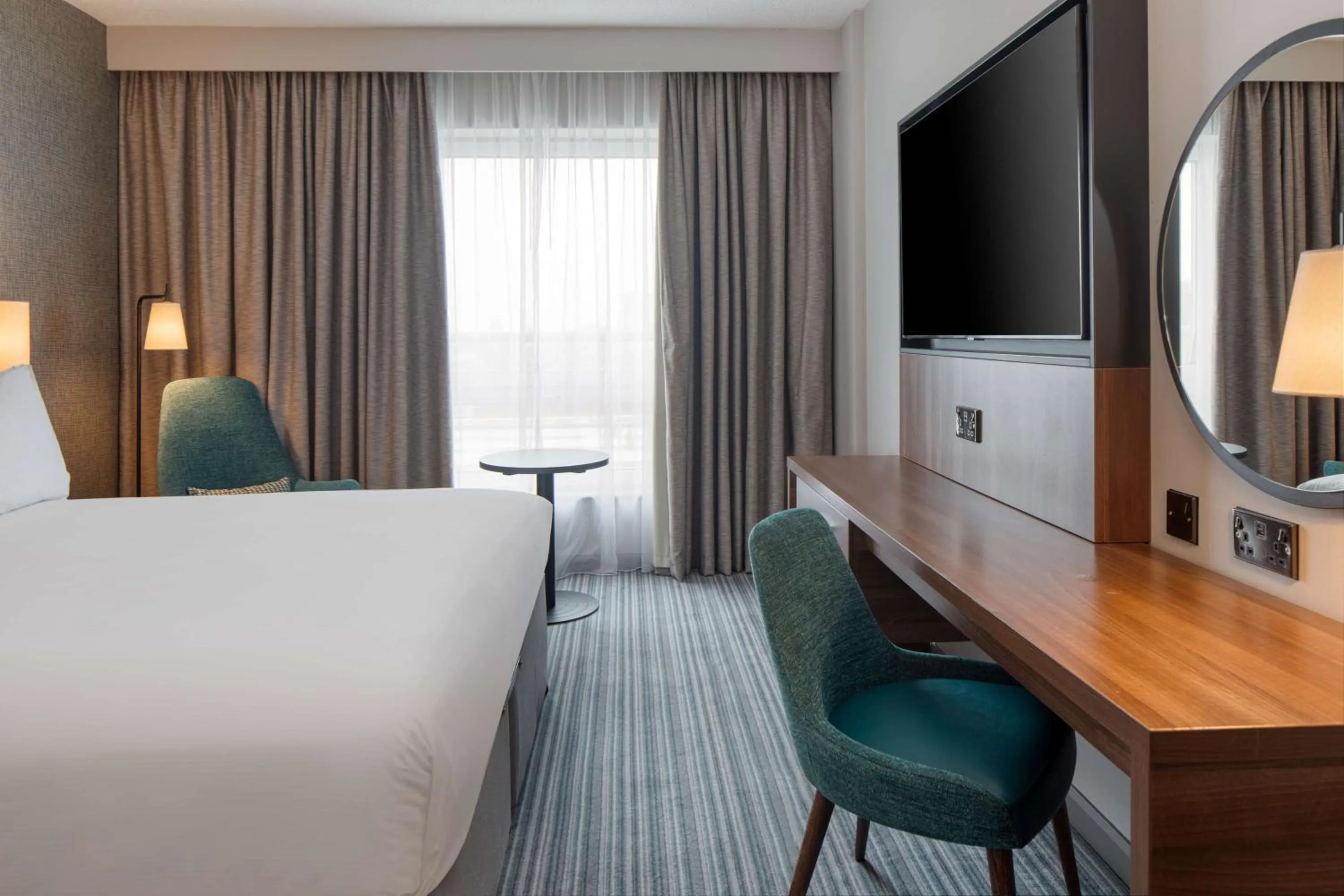 Bed in DoubleTree by Hilton London Chelsea