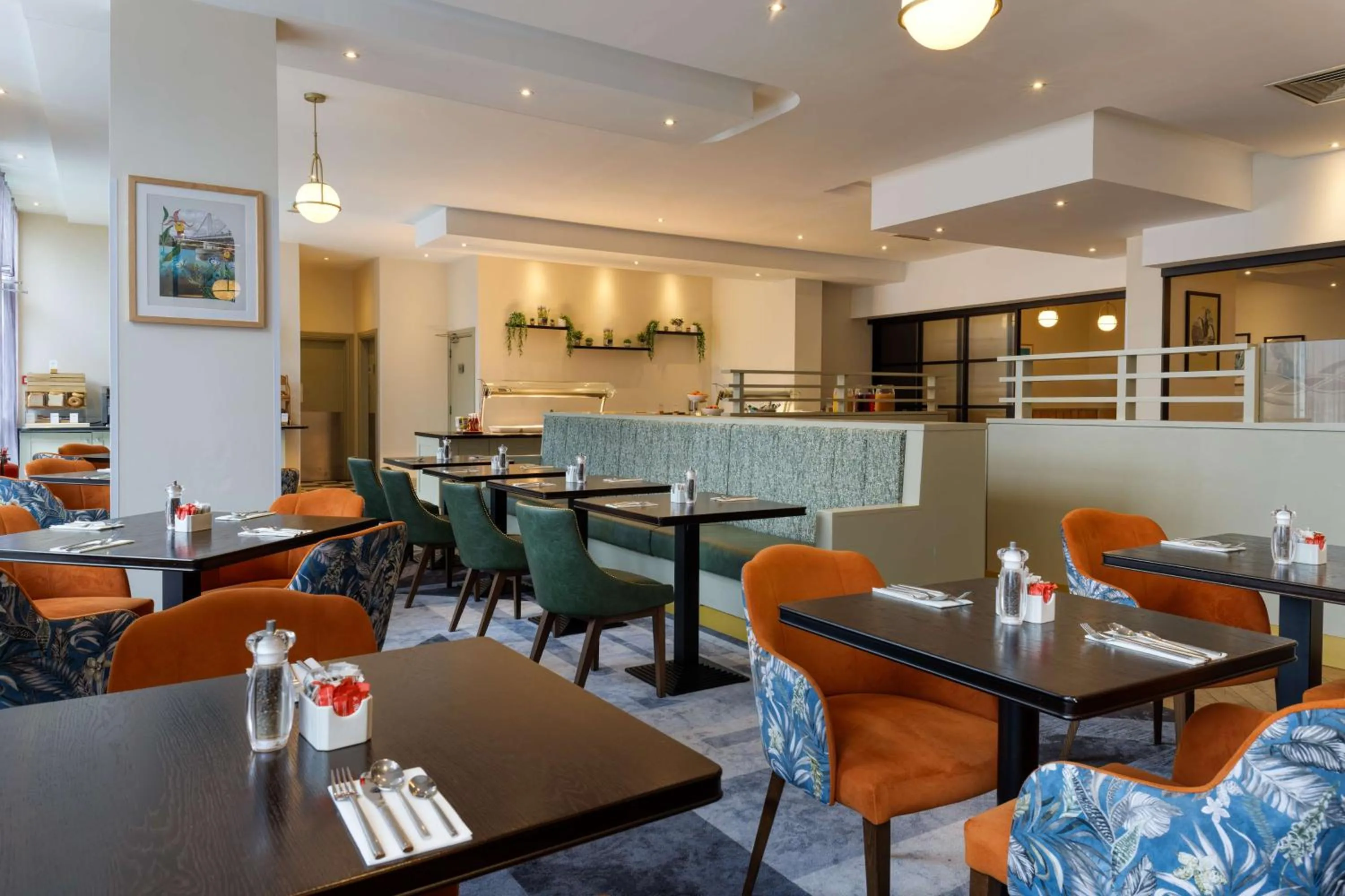 Restaurant/places to eat in DoubleTree by Hilton London Chelsea