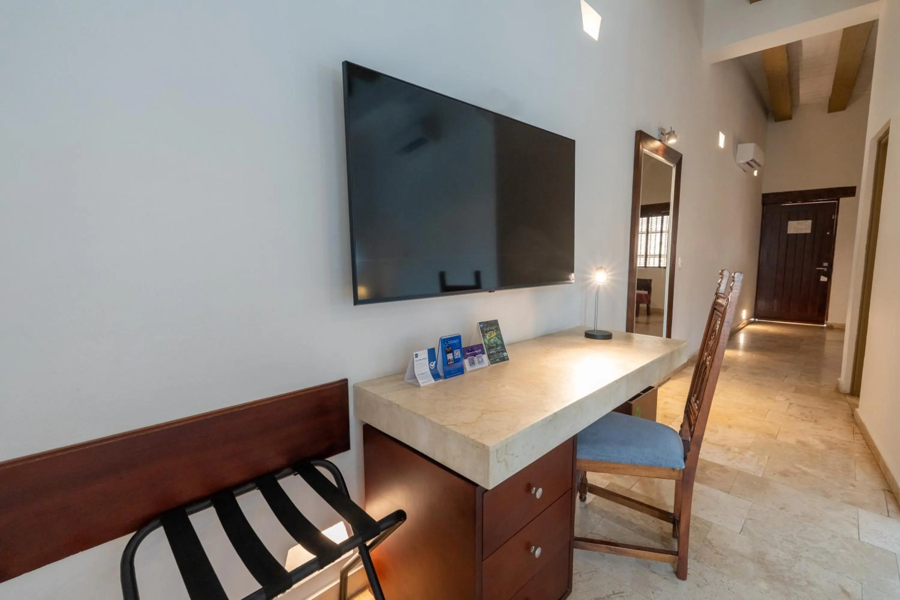 TV and multimedia in GHL Collection Armería Real Hotel