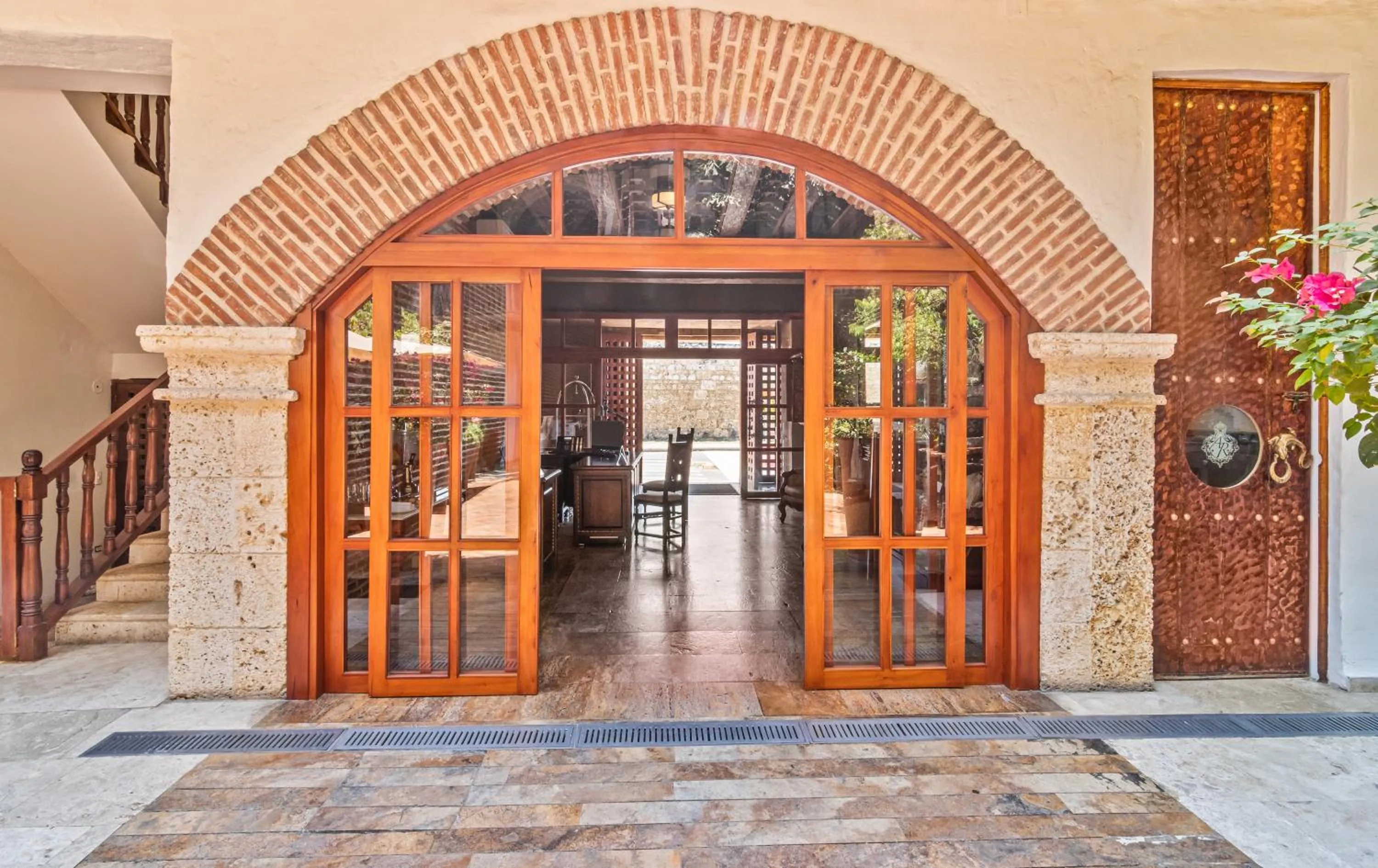 Lobby or reception in GHL Collection Armería Real Hotel