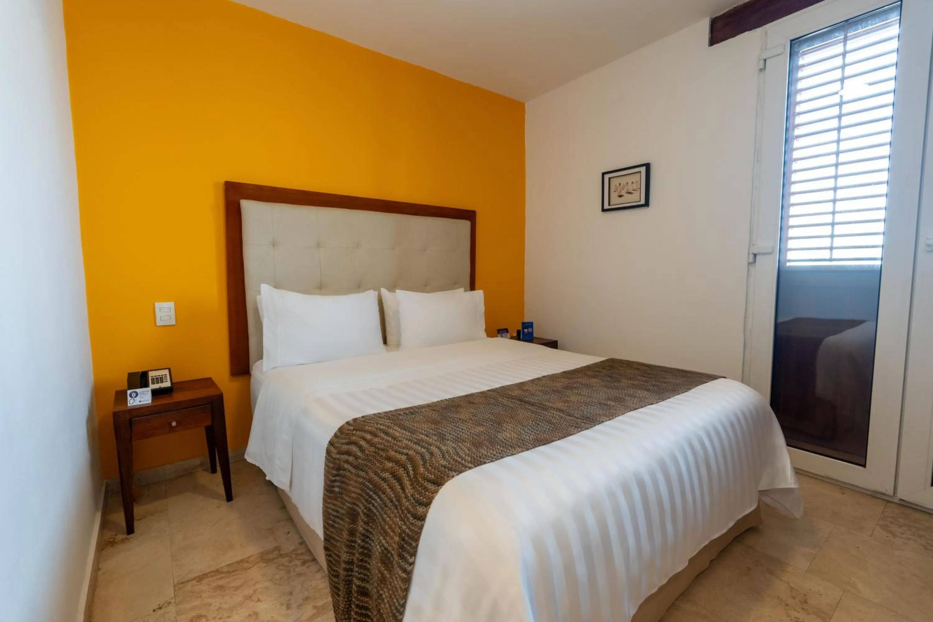 Bed in GHL Collection Armería Real Hotel