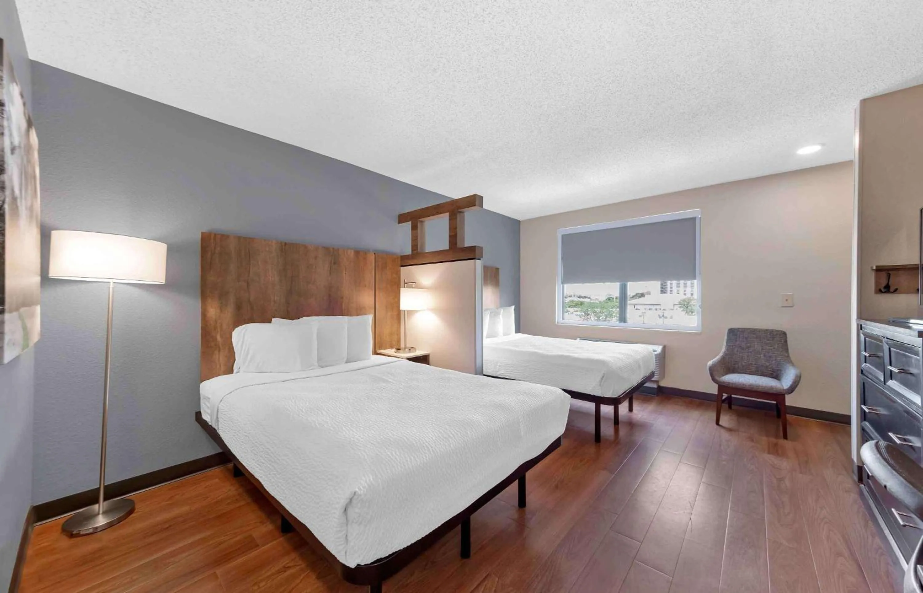 Bedroom, Bed in Extended Stay America Suites - Miami - Airport - Doral