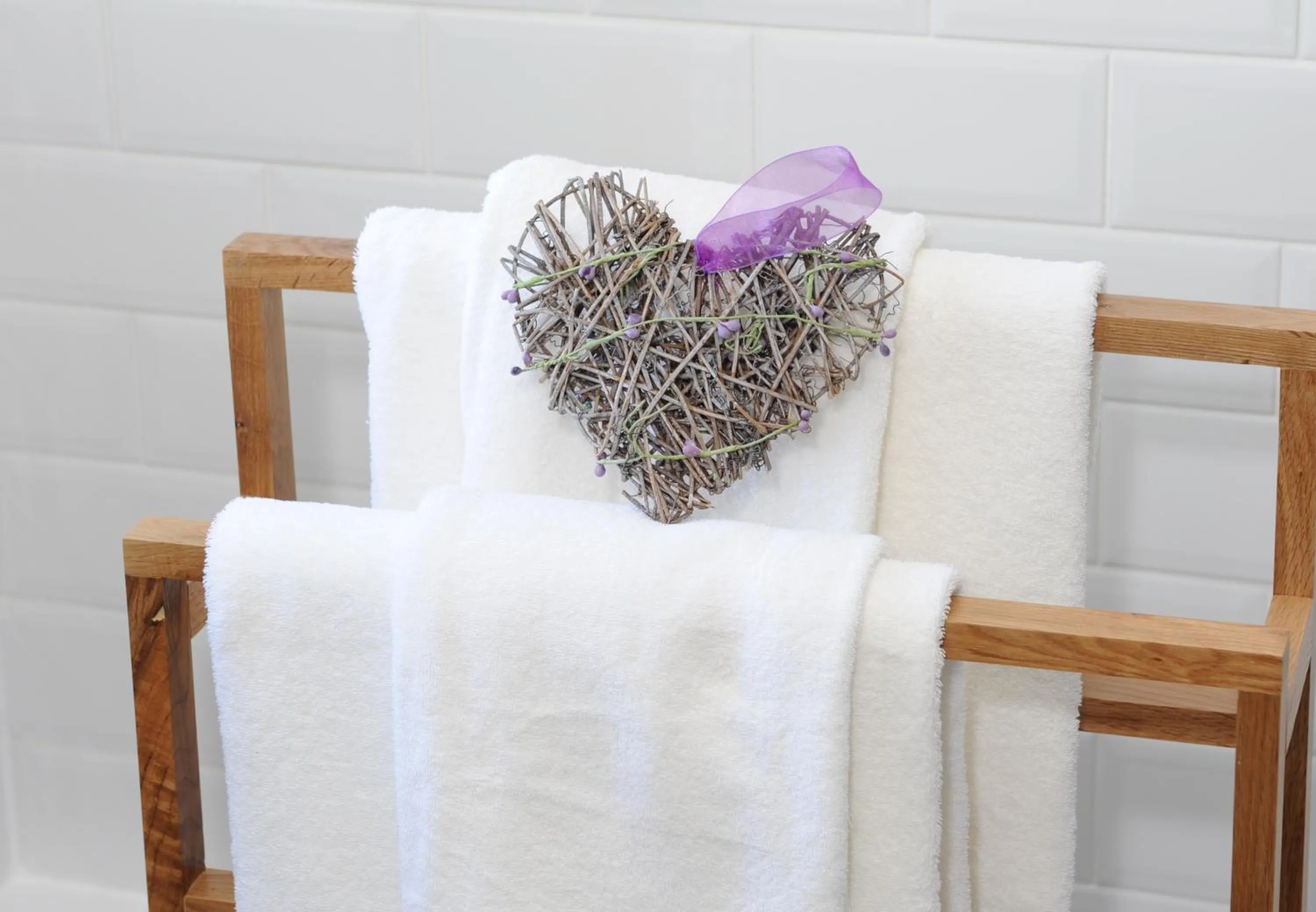 Bathroom, Bed in B+B Edinburgh