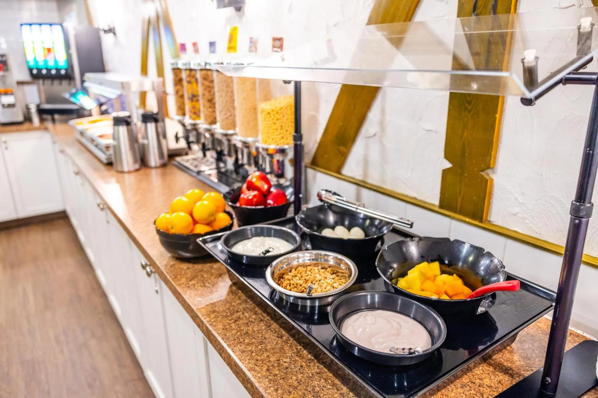 Buffet breakfast in Mountaineer Lodge