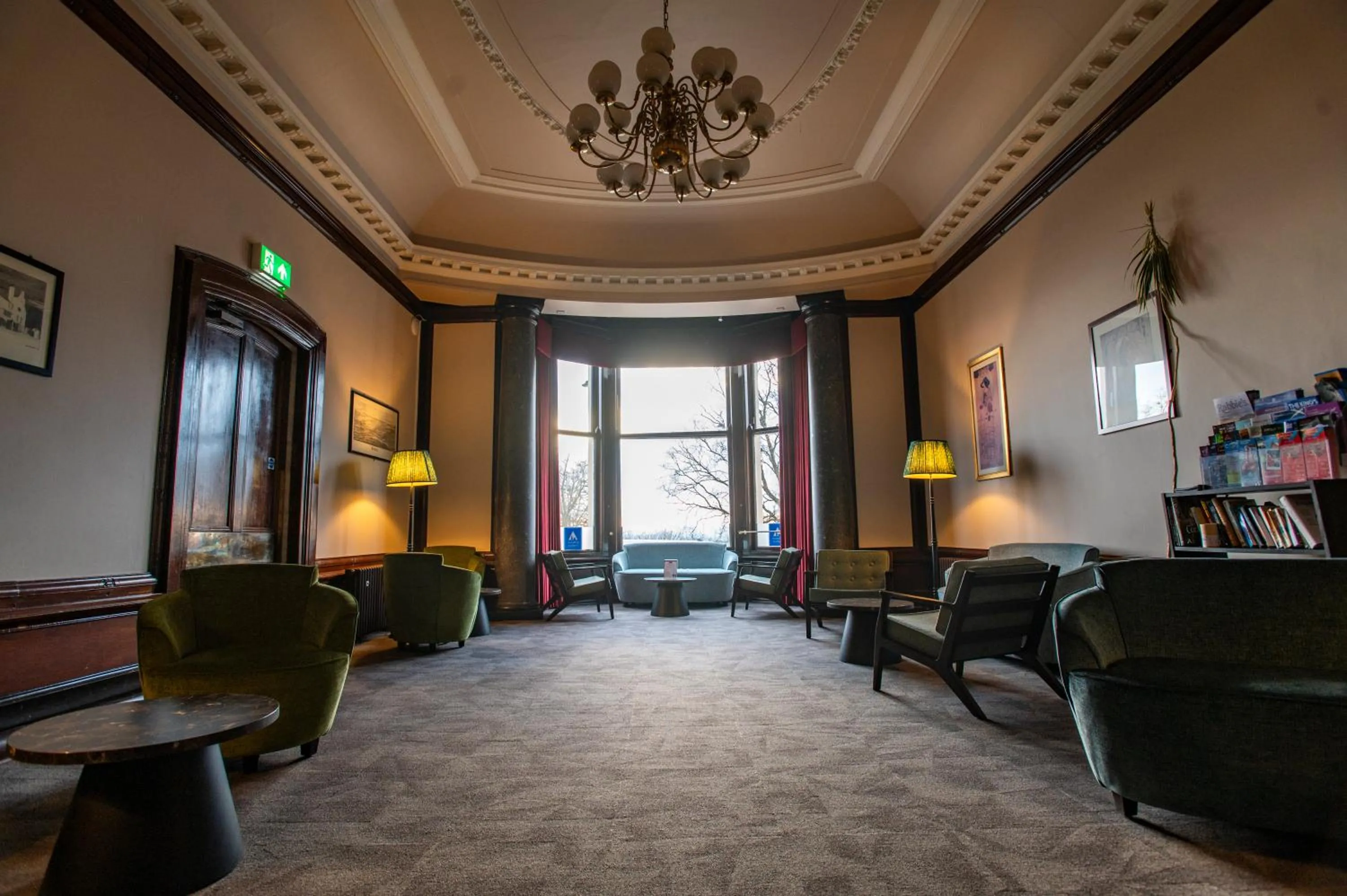 Living room in Glasgow Youth Hostel