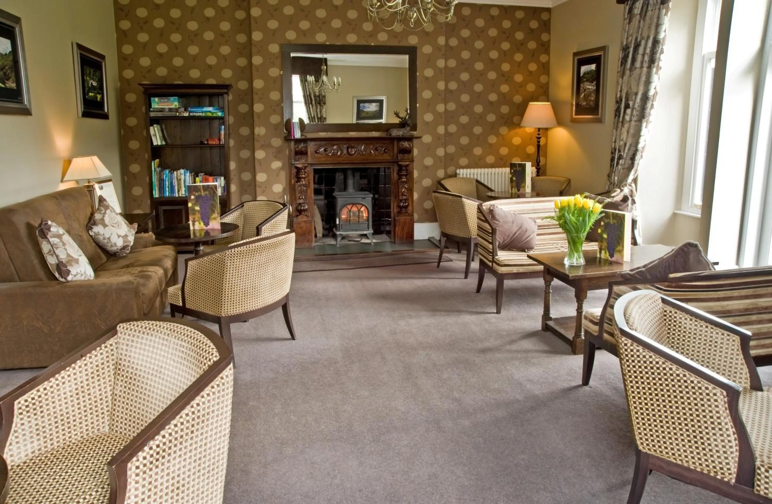 Lounge or bar in New Dungeon Ghyll Hotel