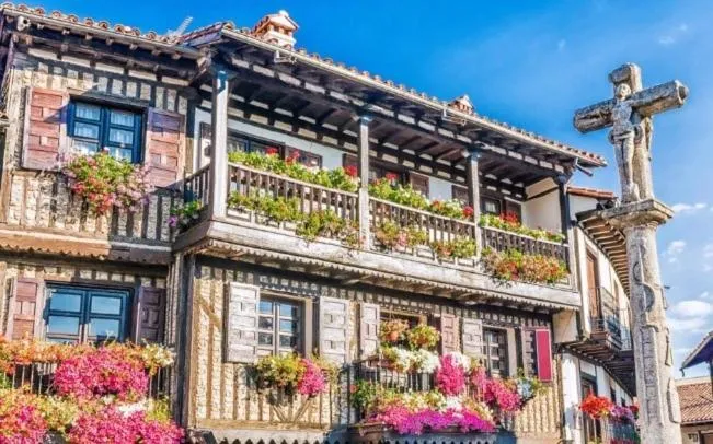 Day in Sierra Quilama -TOP 3 en Alojamientos-Junto a La ALBERCA