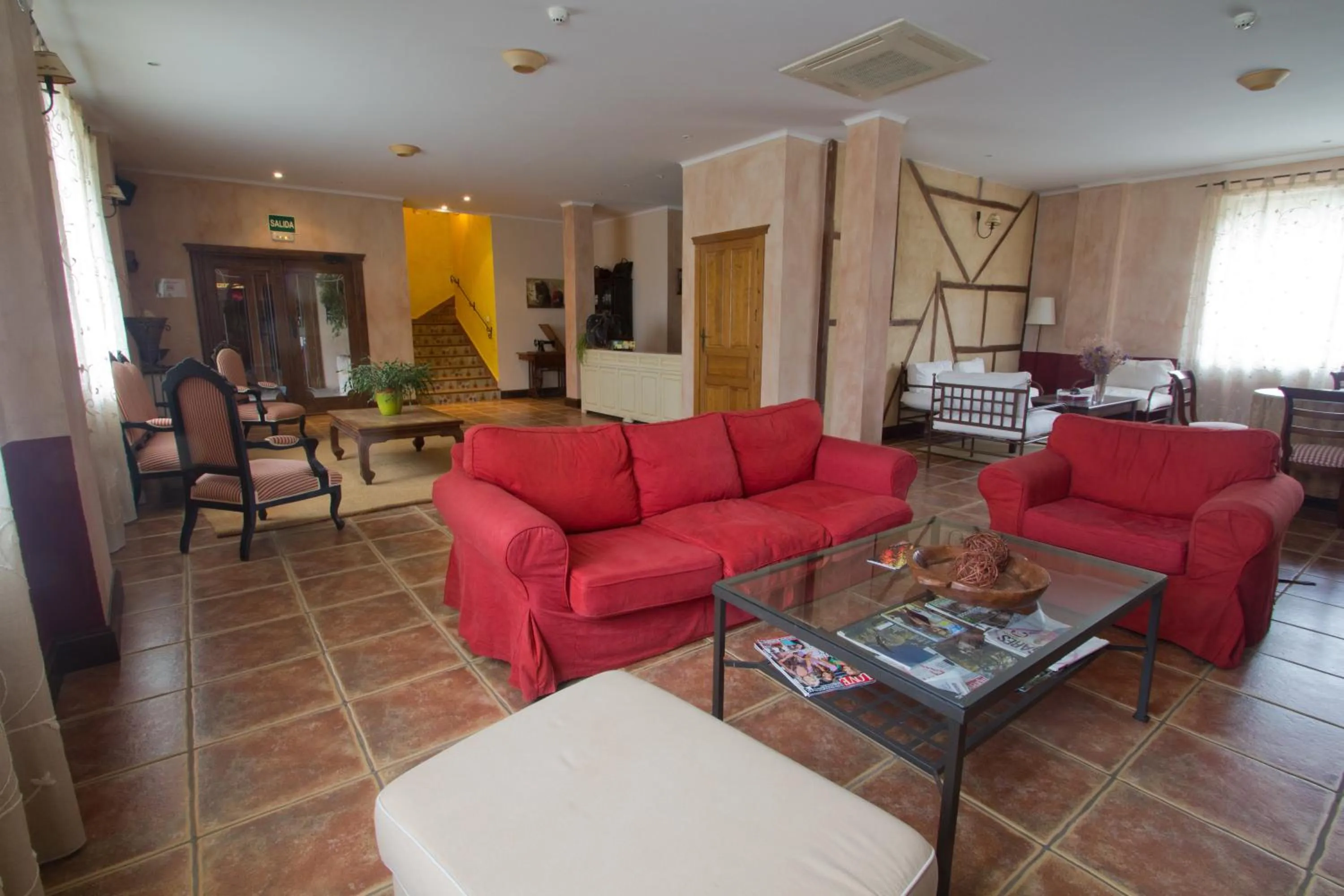 Lounge or bar in Sierra Quilama -TOP 3 en Alojamientos-Junto a La ALBERCA