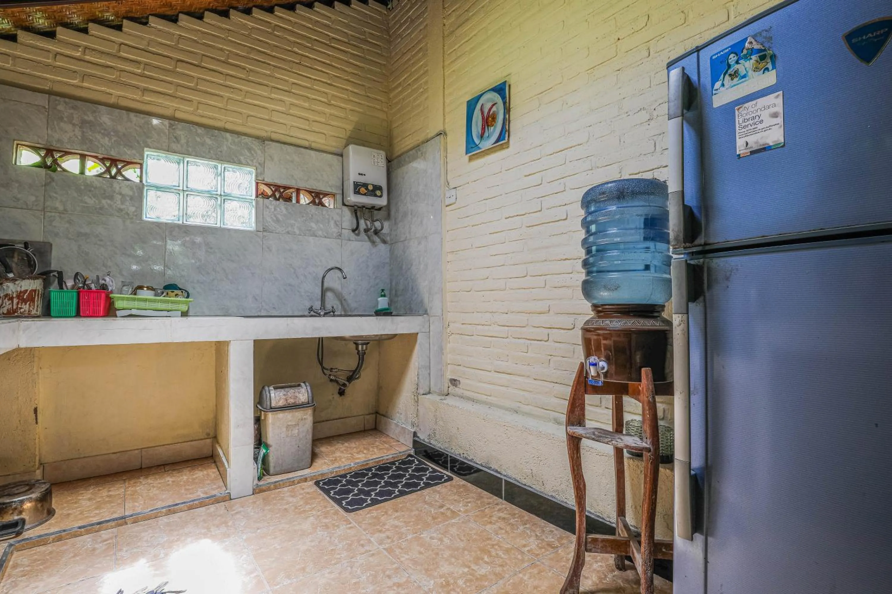 kitchen in Sari Bamboo Bungalows