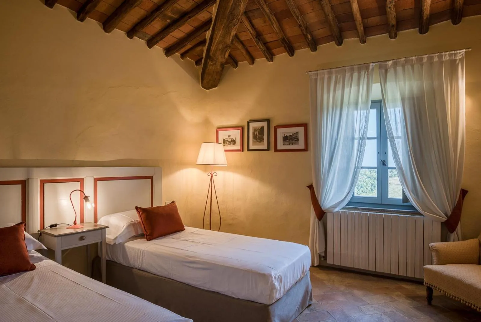 Bed in Borgo Argenina