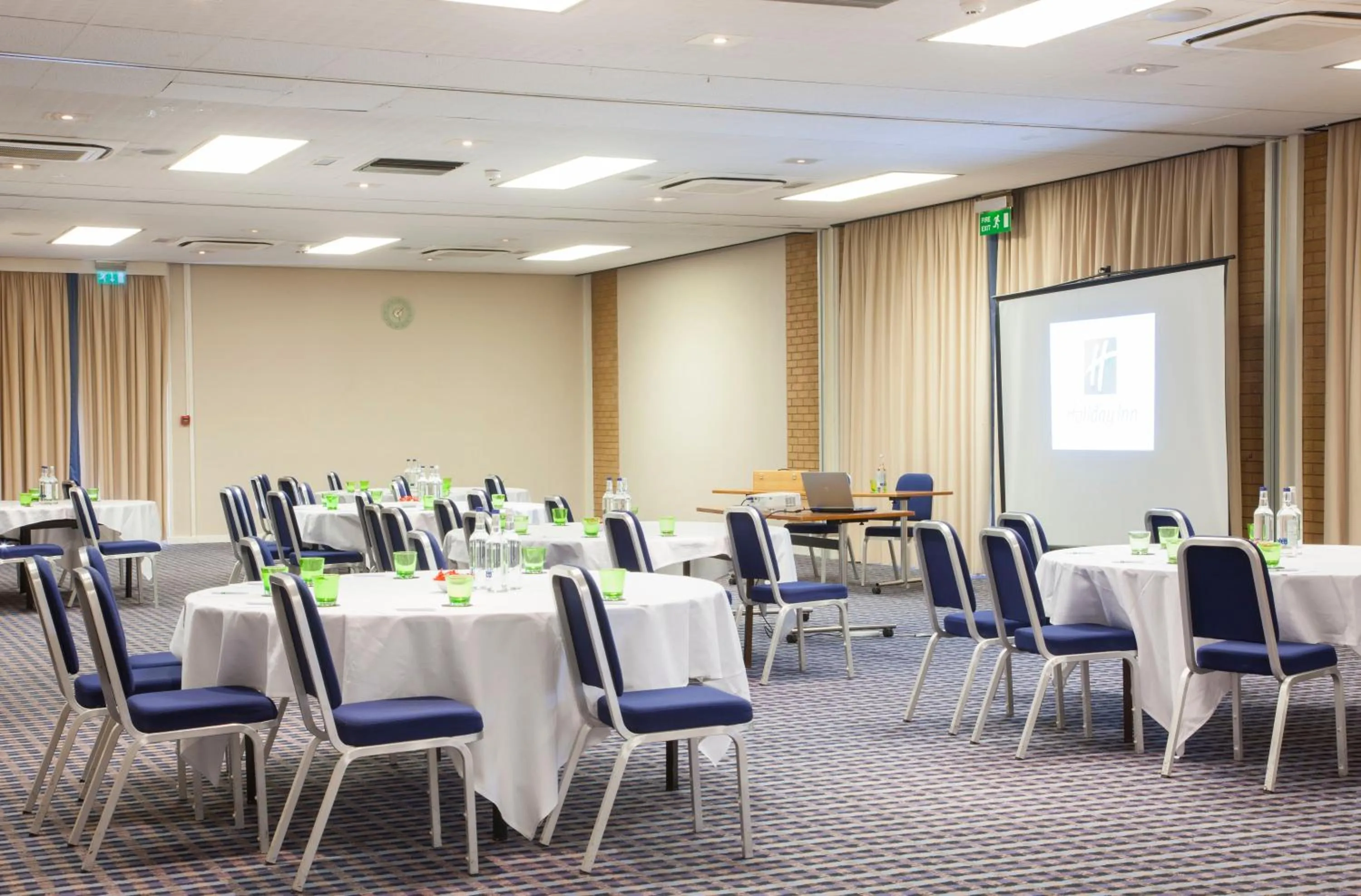 Meeting/conference room in Holiday Inn Taunton M5, Jct25 by IHG