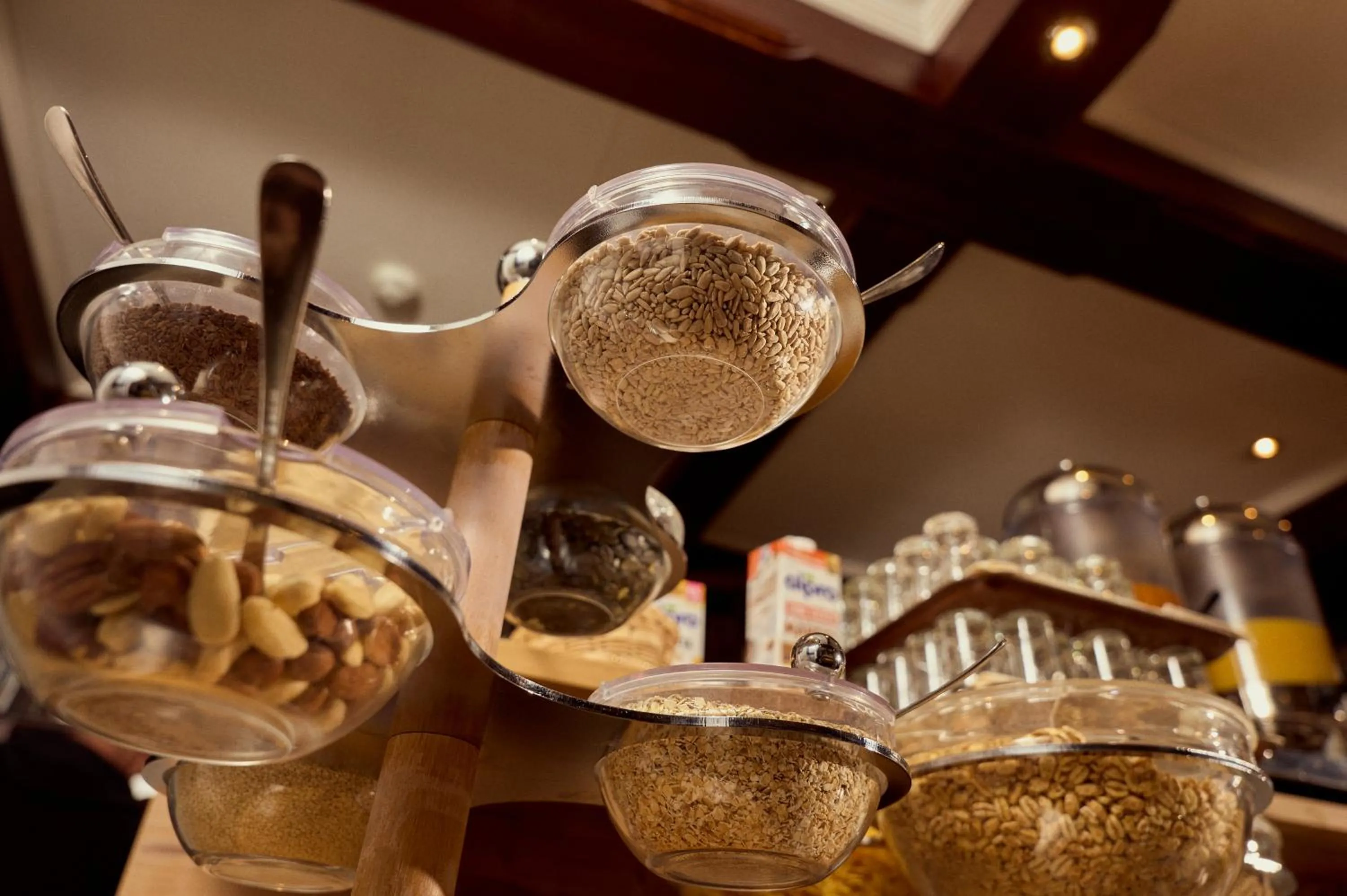 Food and drinks in Parkhotel Kirchberg