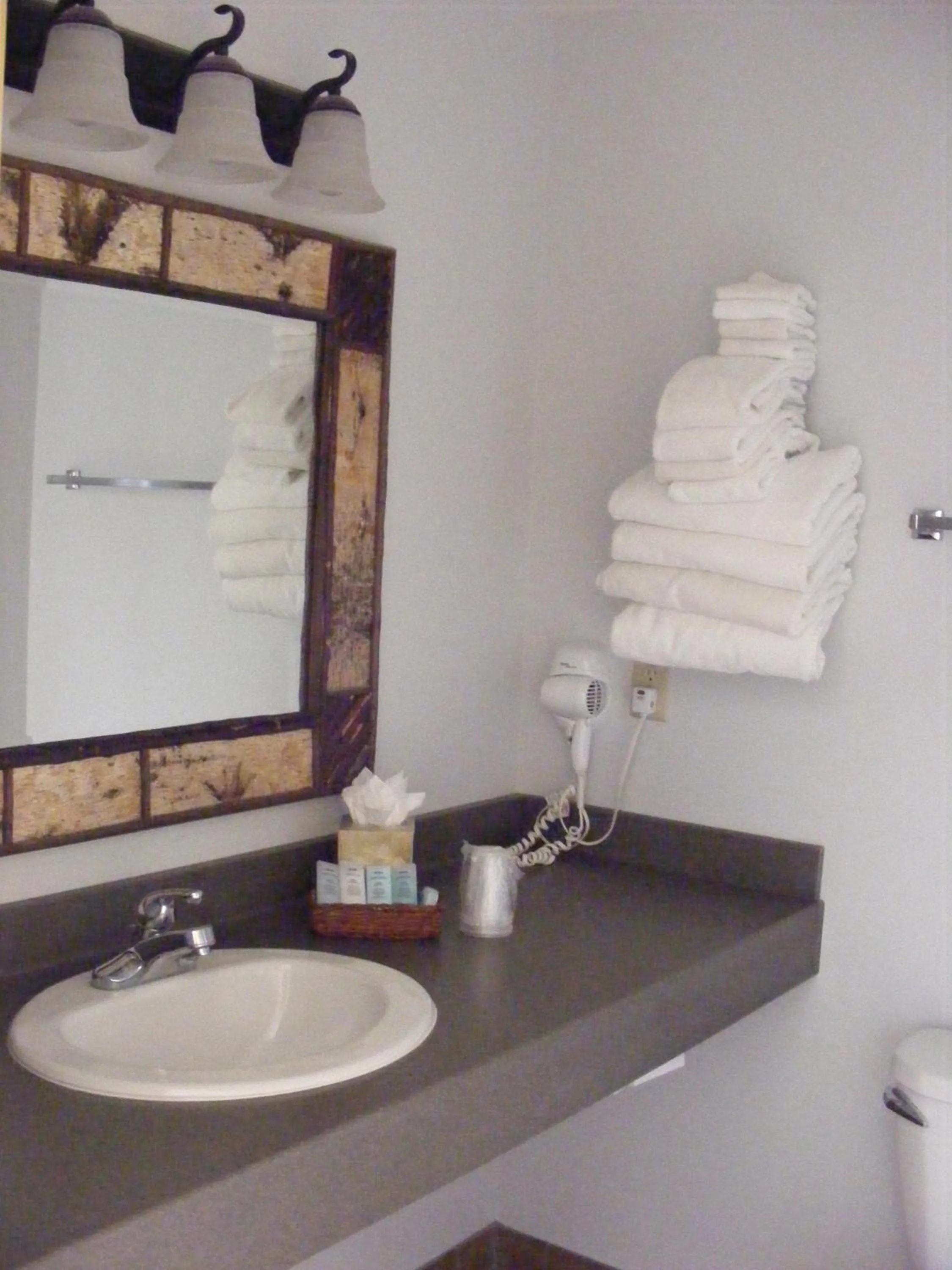 Bathroom in August Lodge Cooperstown