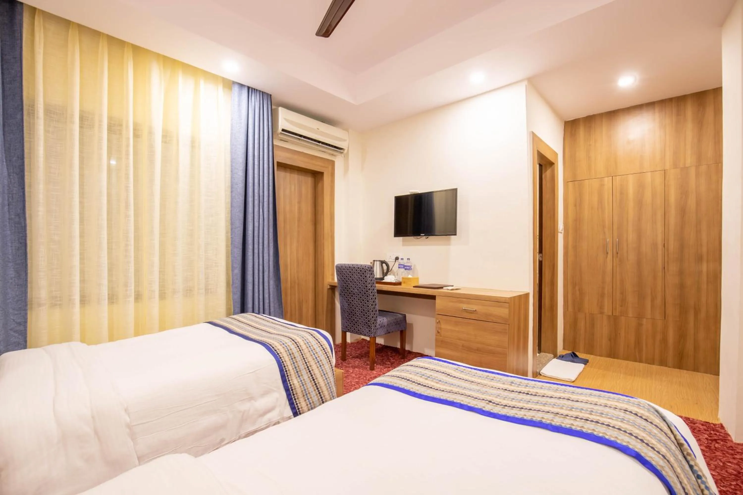Bed in Hotel Siddhartha, Nepalgunj