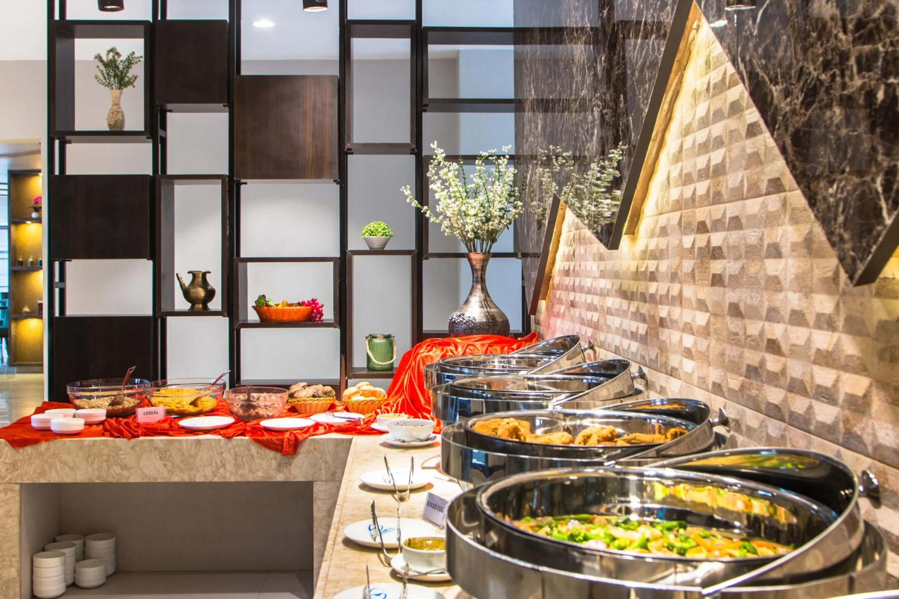 Continental breakfast in Hotel Siddhartha, Nepalgunj