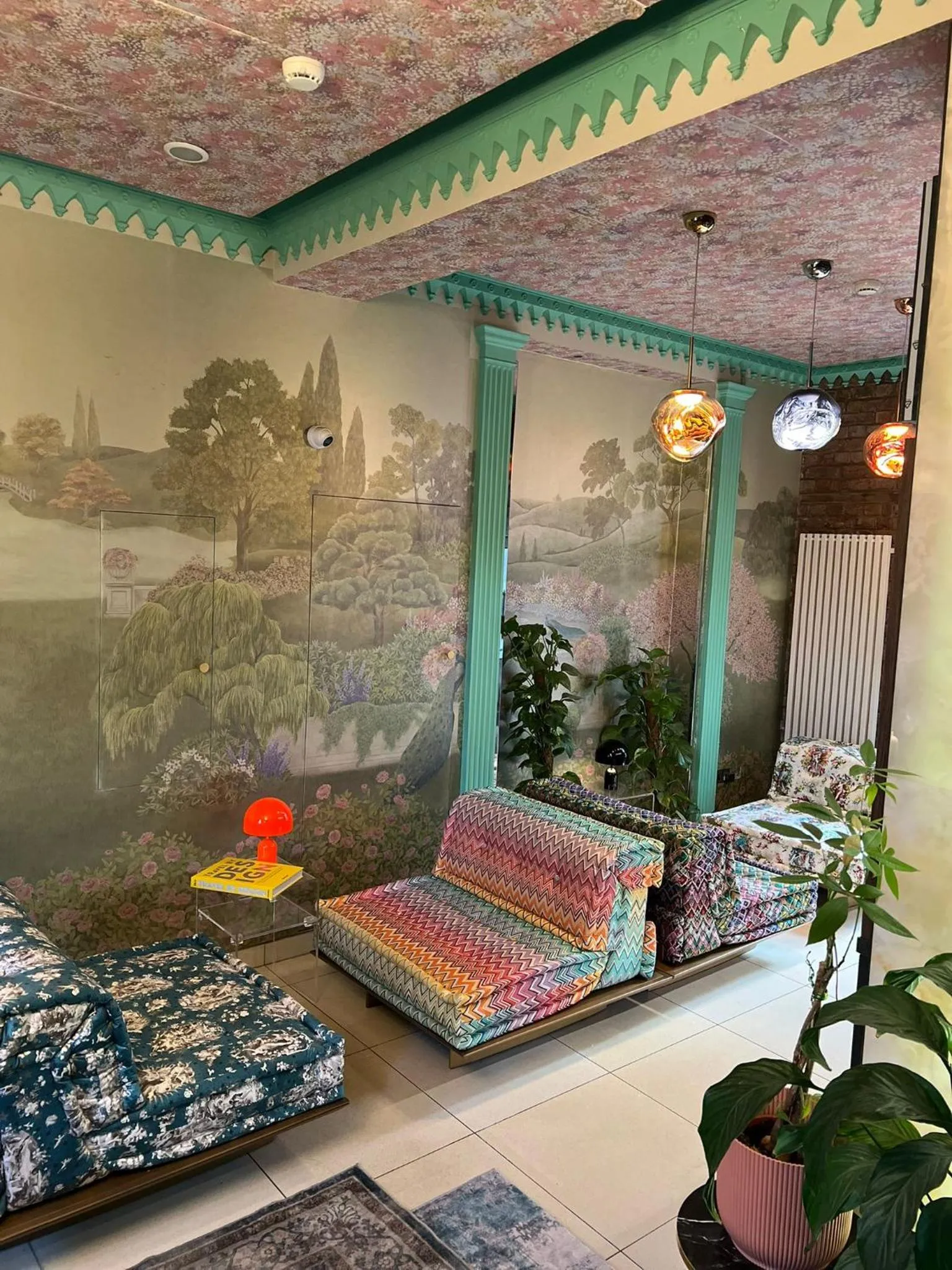 Living room in The Melville Hotel by Rokxy- Kings Cross