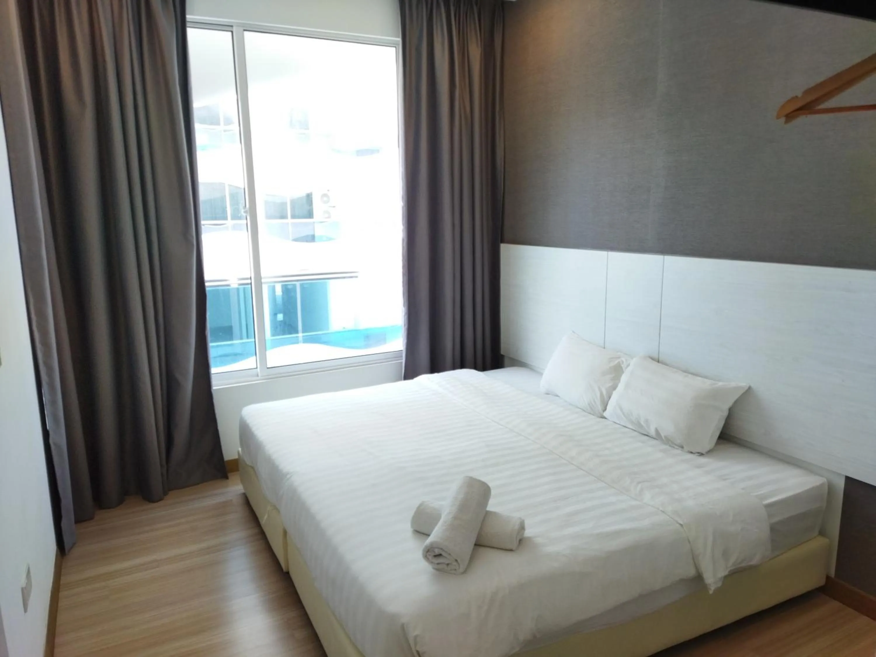 Bed in ExcluSuites Malacca @ The Wave Residence