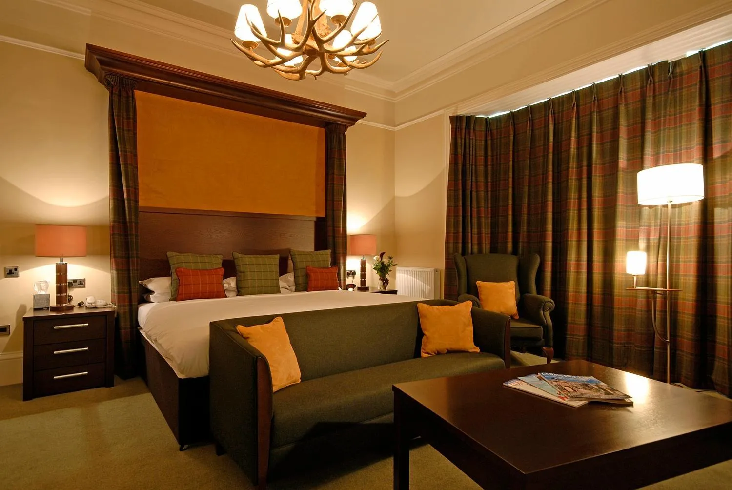 Bedroom, Bed in Leonardo Boutique Huntingtower Perth