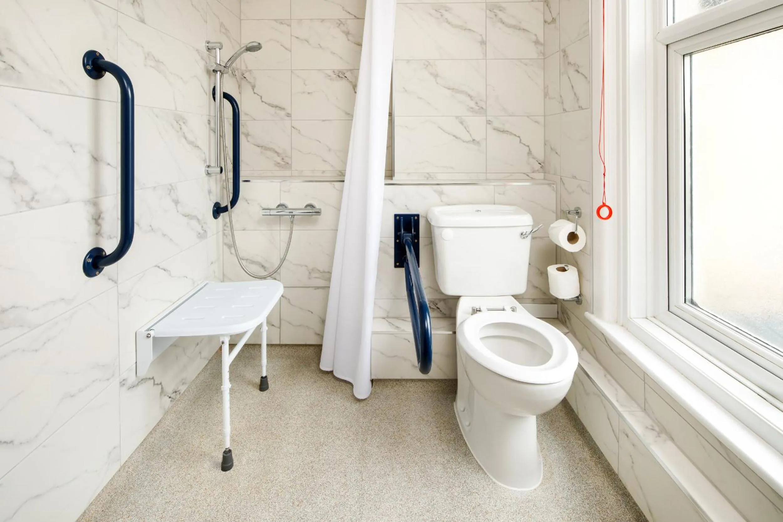 Facility for disabled guests in Queens Hotel & Spa Bournemouth