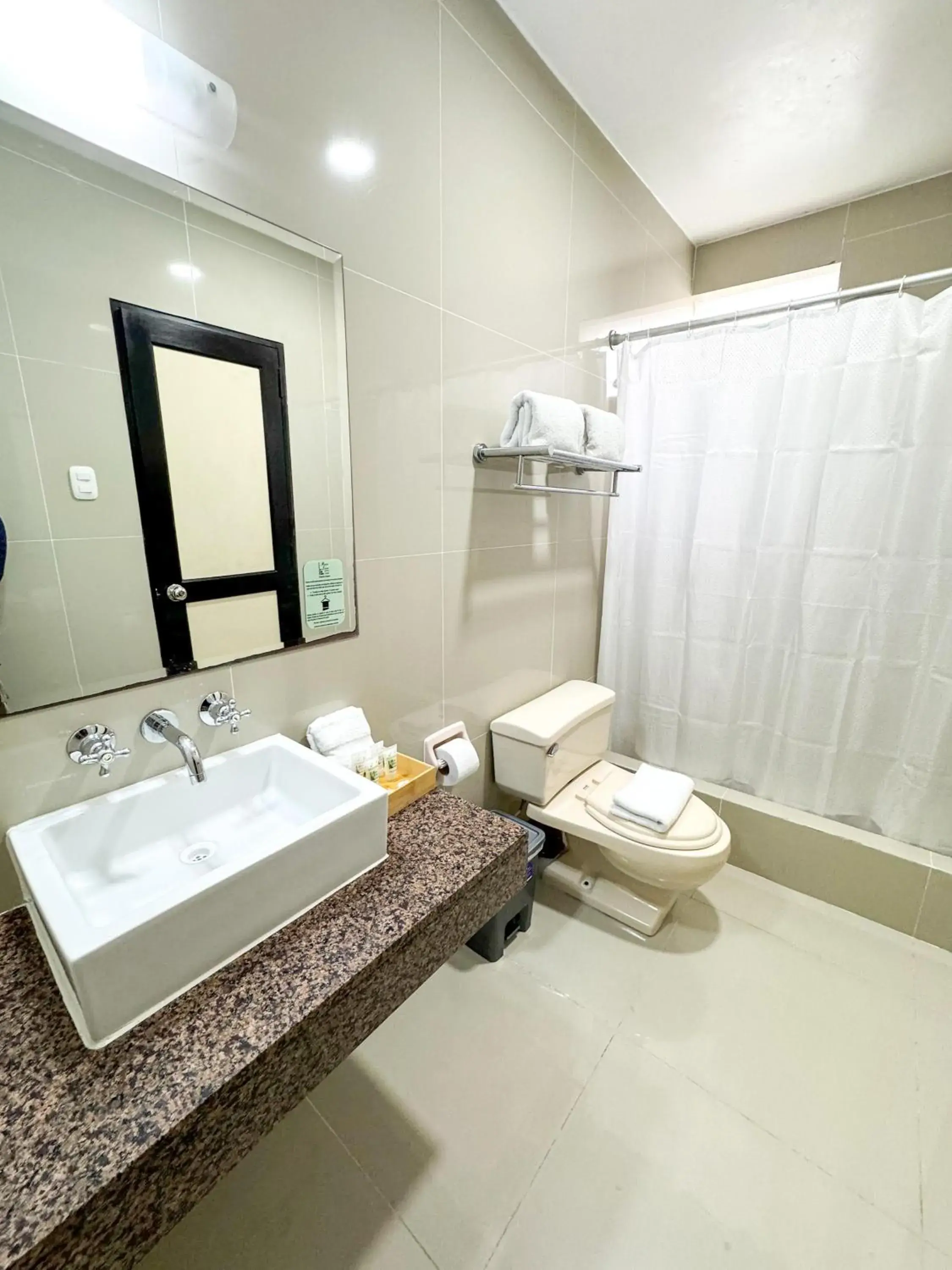 Standard Double Room in Hotel María Luisa Standard Double Room in Hotel María Luisa