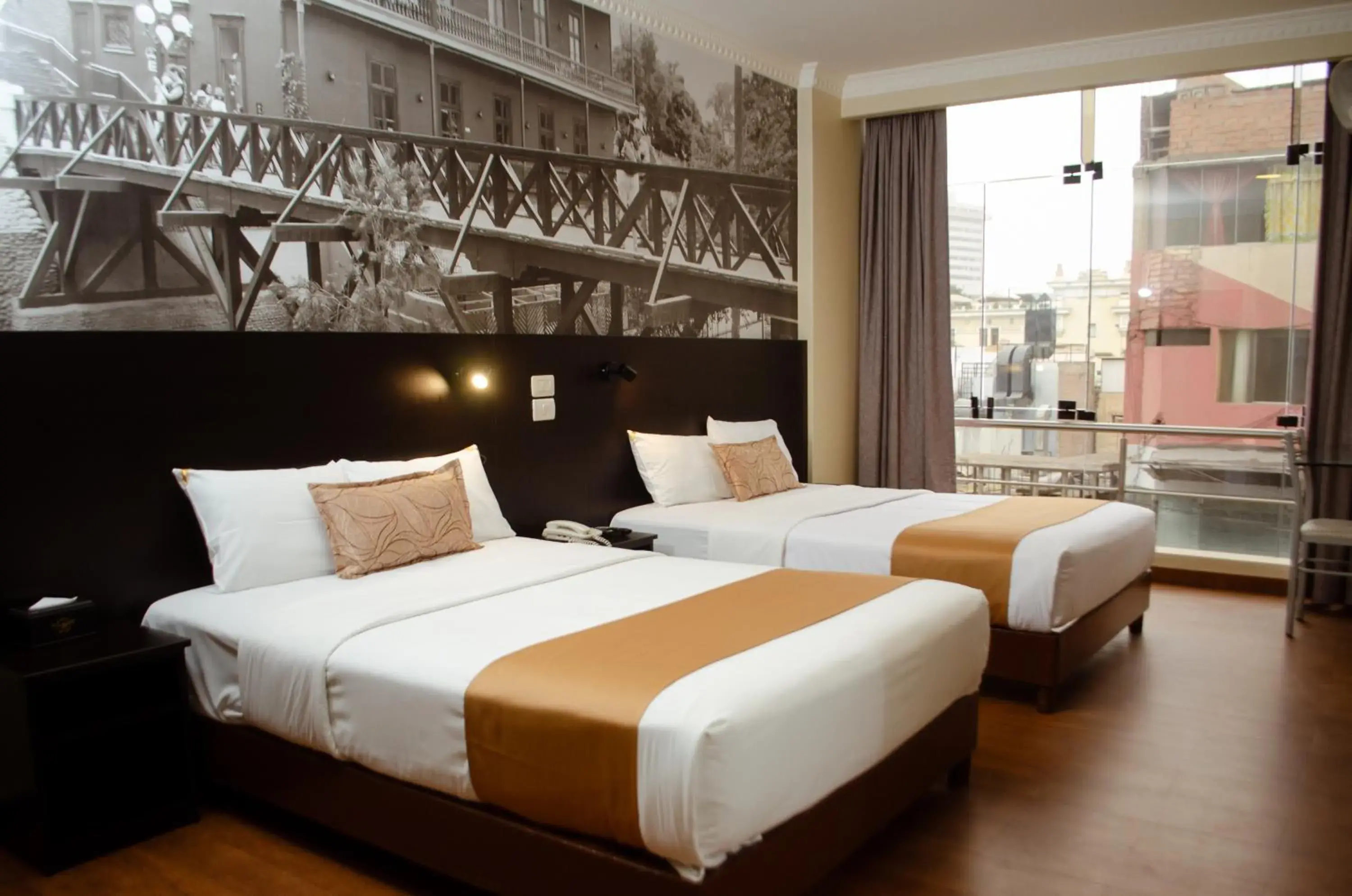 Superior Twin Room in Hotel María Luisa Superior Twin Room in Hotel María Luisa