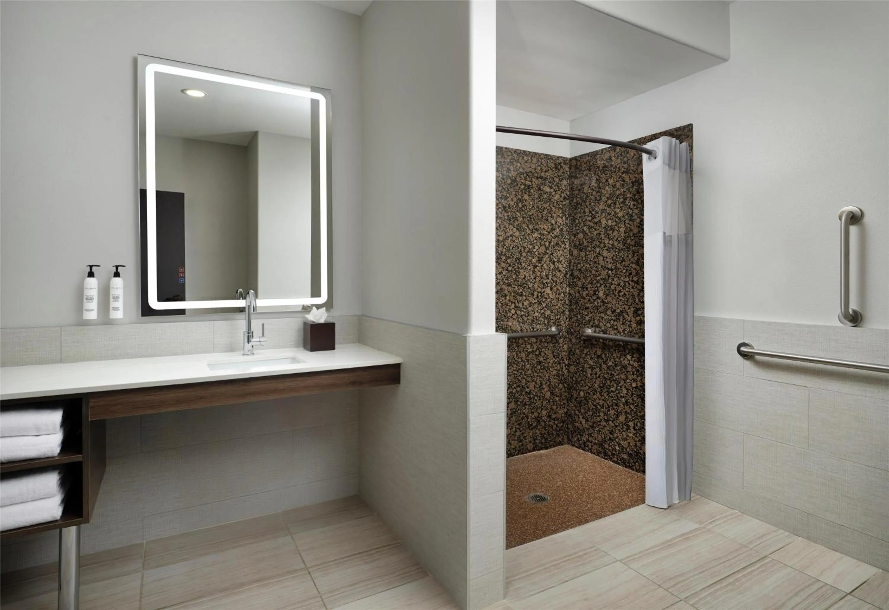 Bathroom in The Oread Lawrence, Tapestry Collection by Hilton