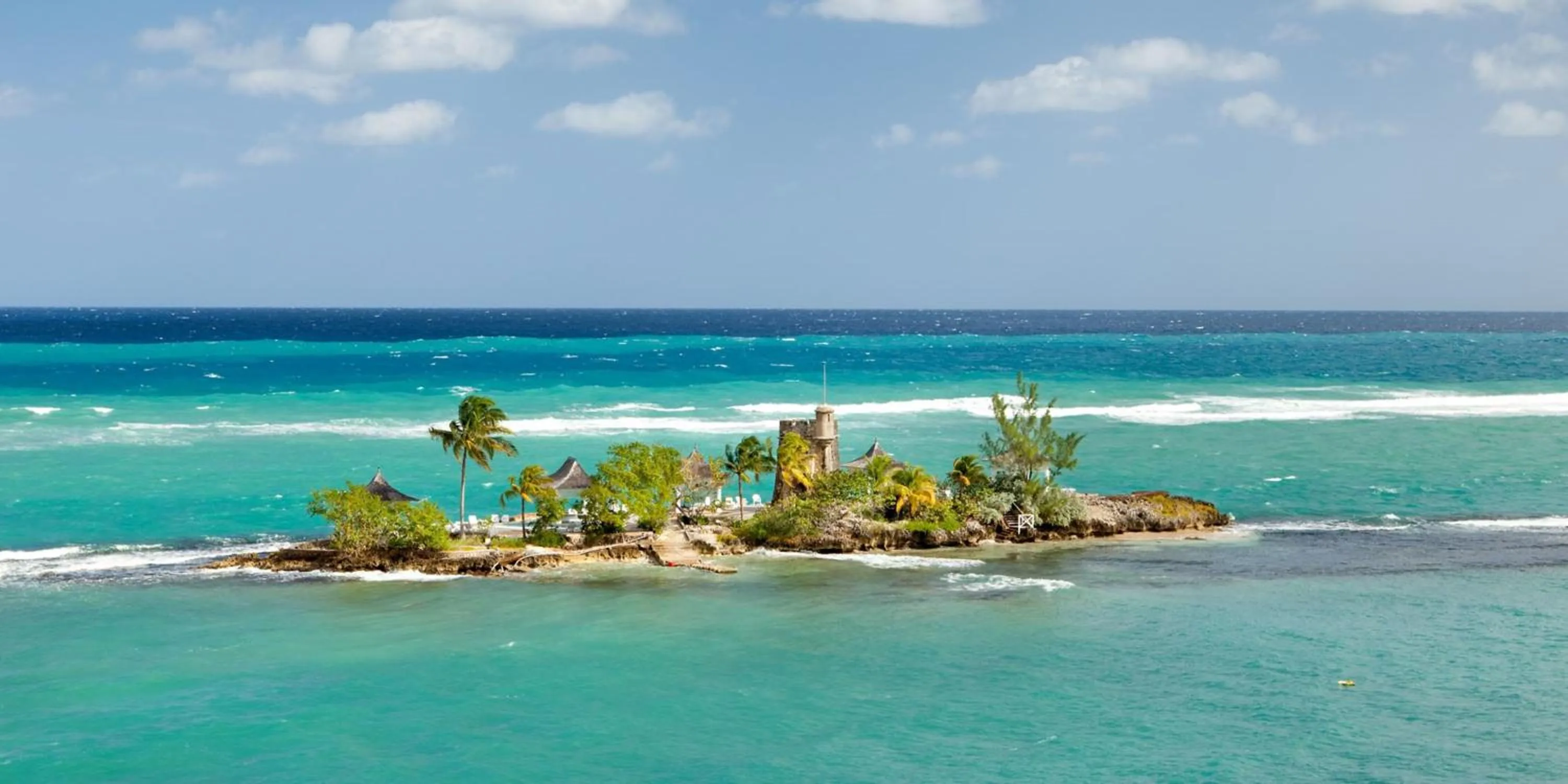 Natural landscape in Couples Tower Isle