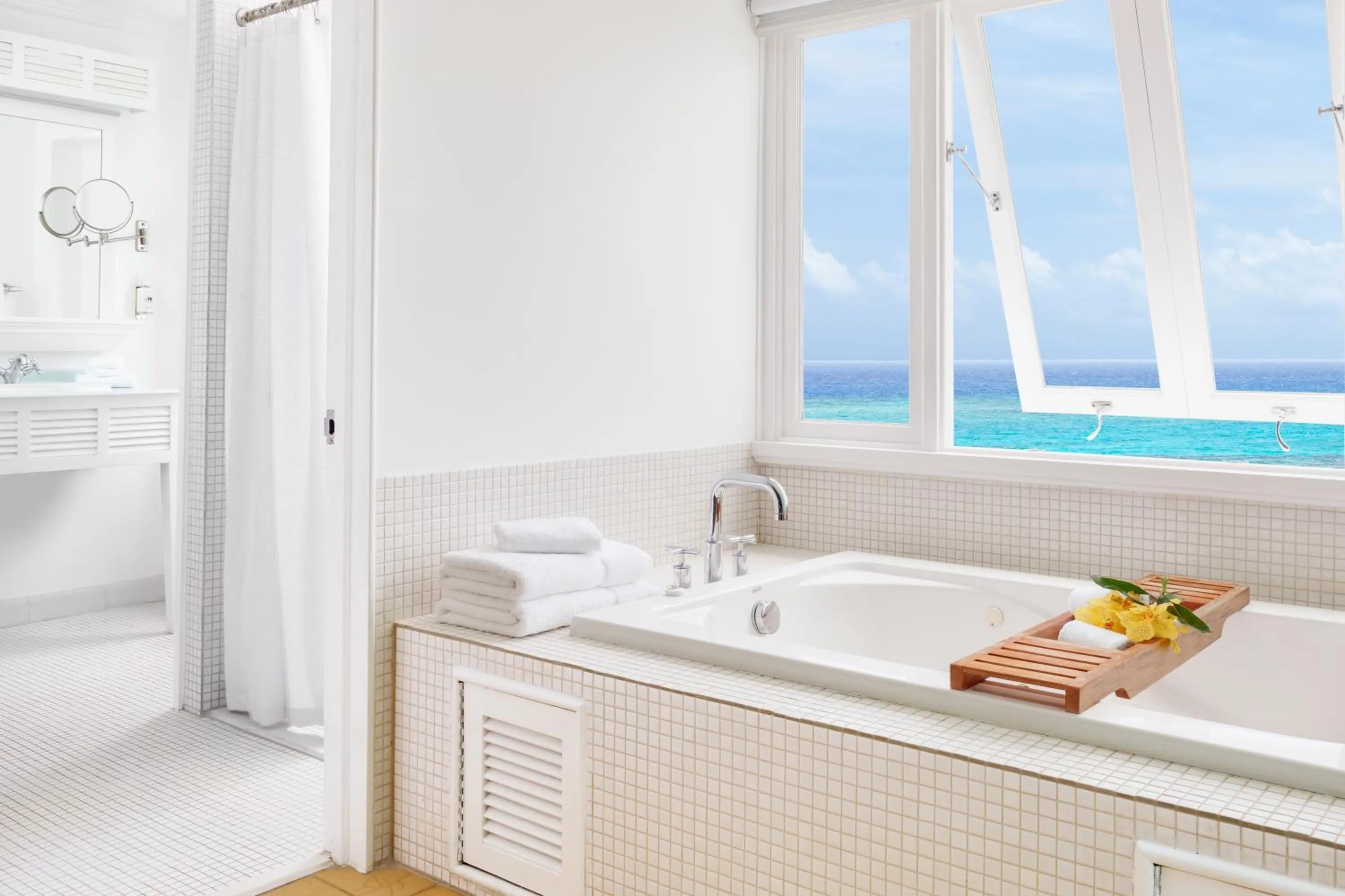 Sea view in Couples Tower Isle