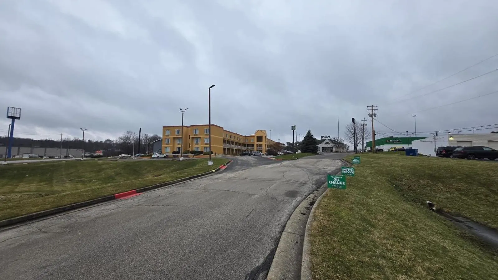 Facade/entrance in Copley Inn & Suites By OYO Akron OH
