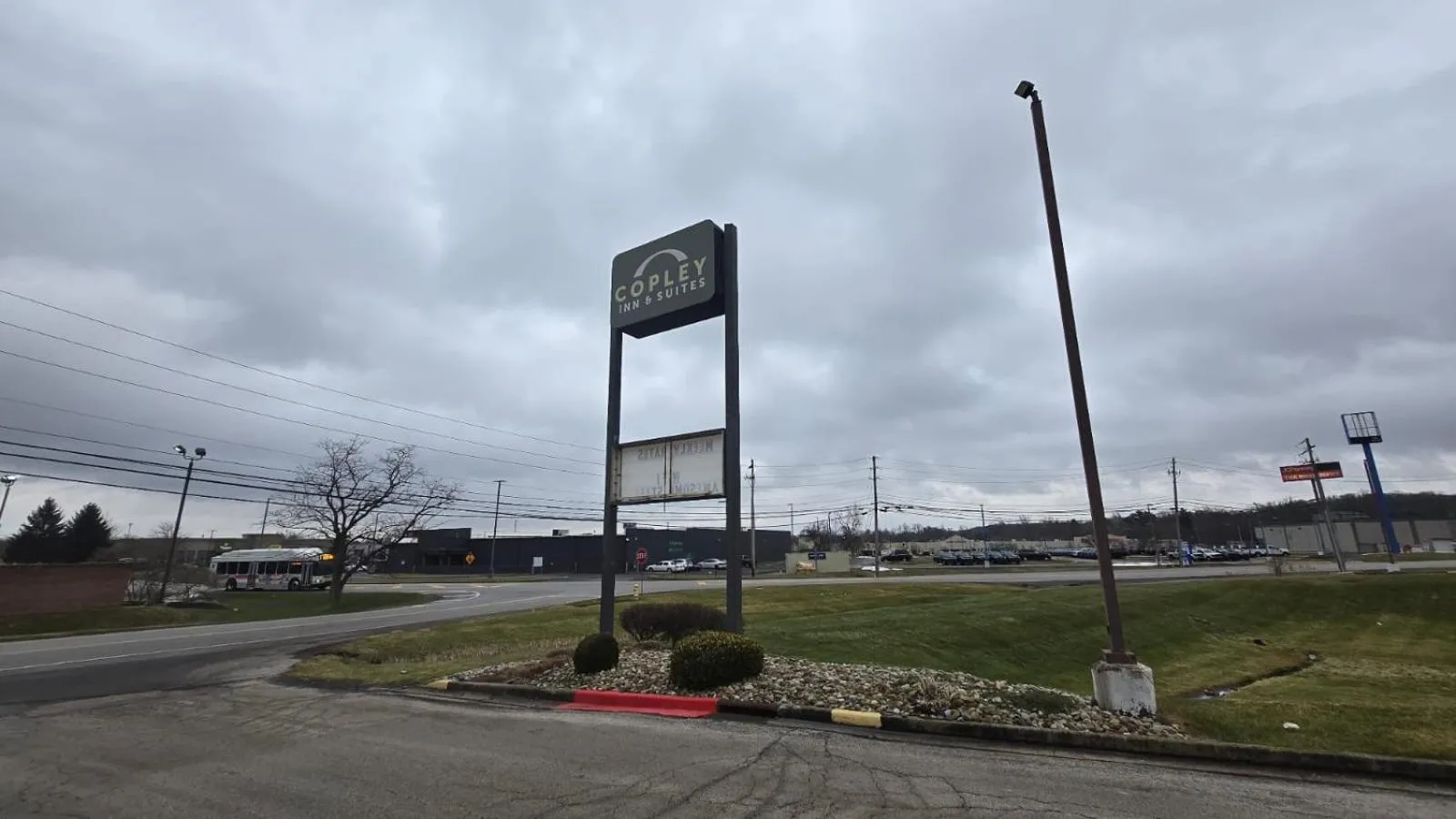 Facade/entrance in Copley Inn & Suites By OYO Akron OH