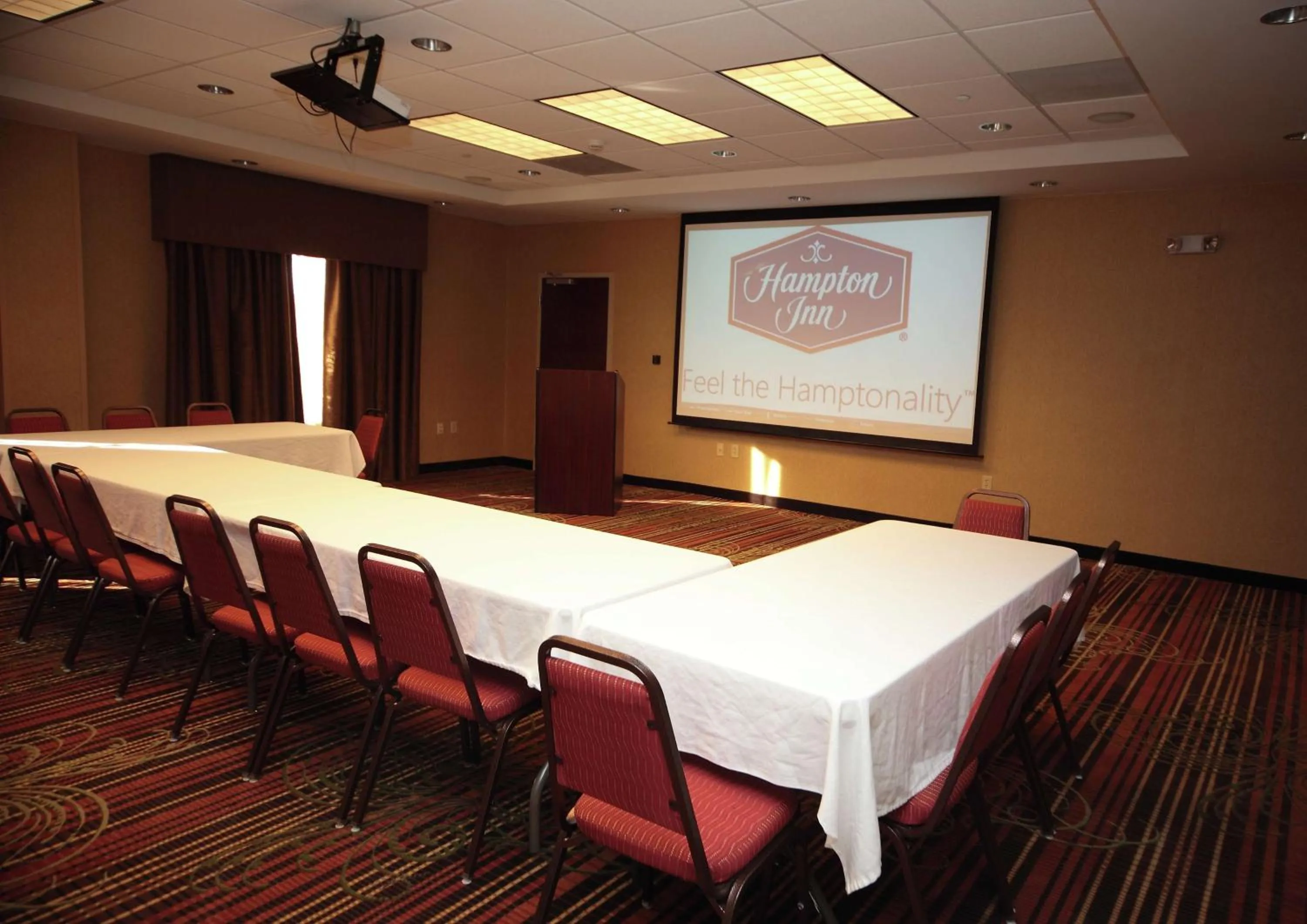 Meeting/conference room in Hampton Inn Milan
