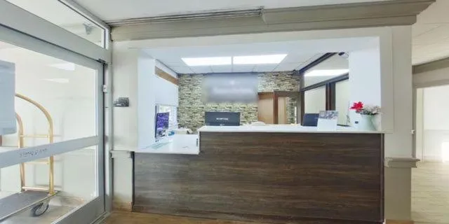 Days Hotel by Wyndham Danville Conference Center