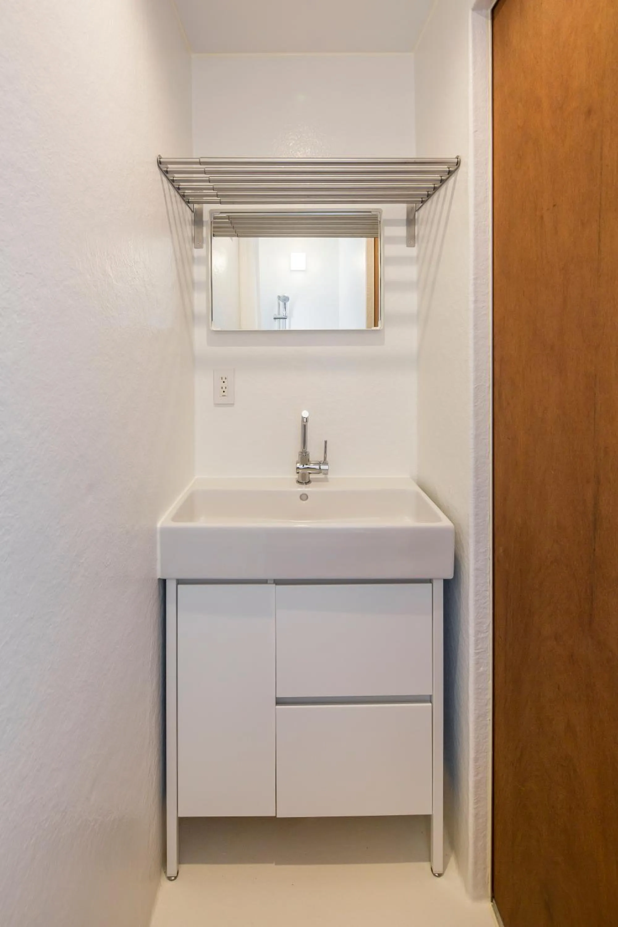 Bathroom in Smi:re Stay Oshiage