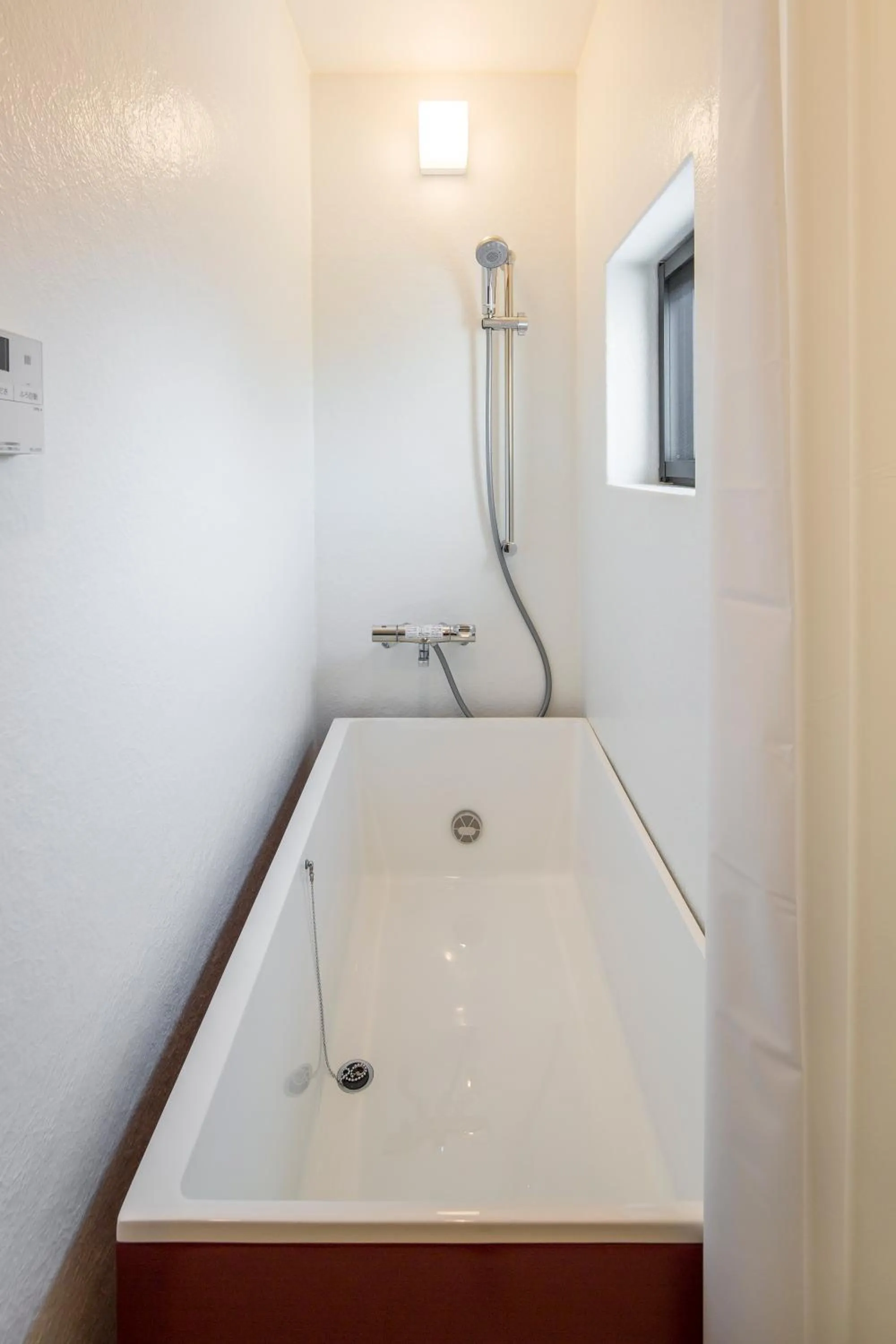 Bathroom in Smi:re Stay Oshiage