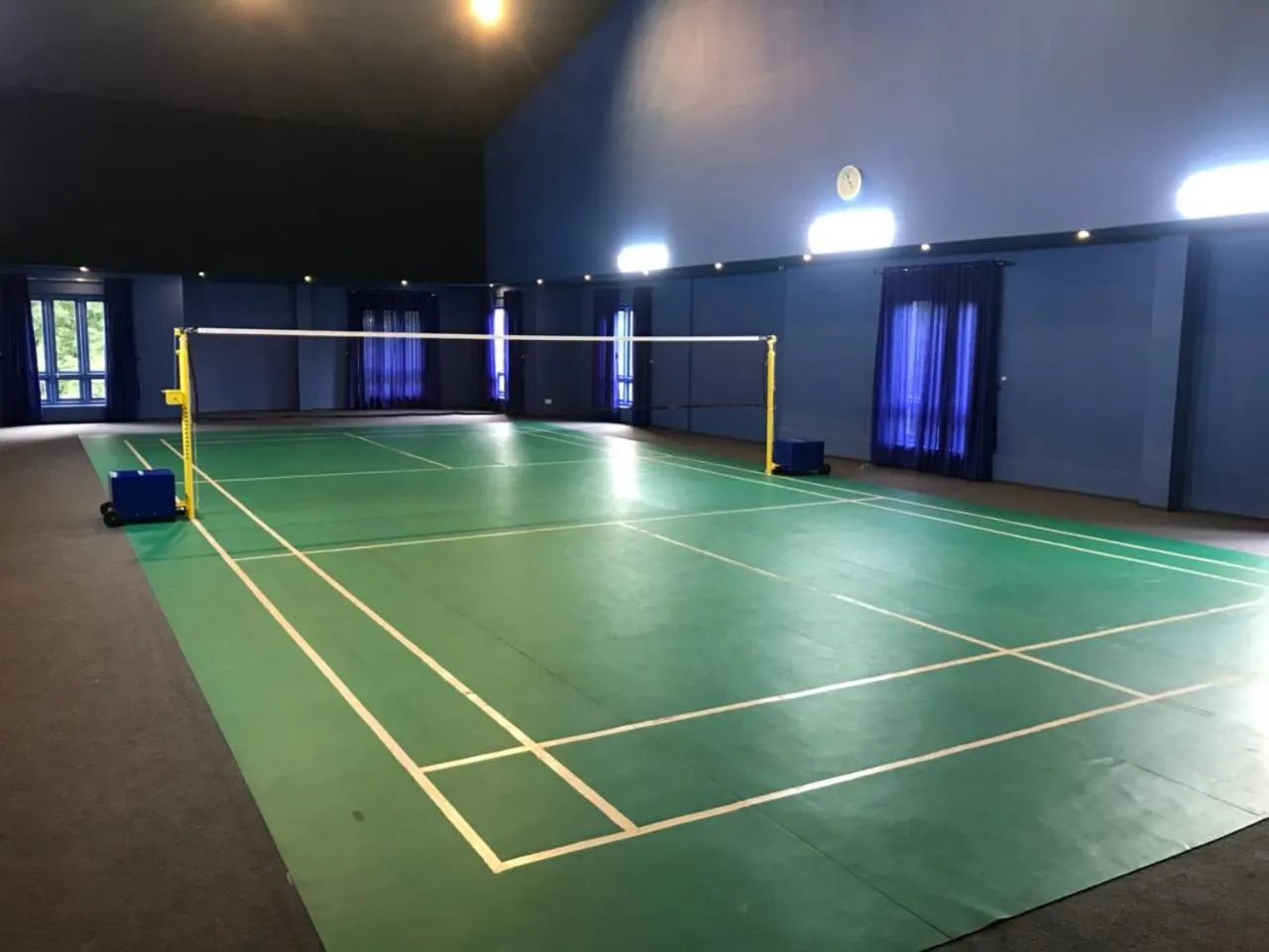 Tennis court in D Fort Hotel Kollam