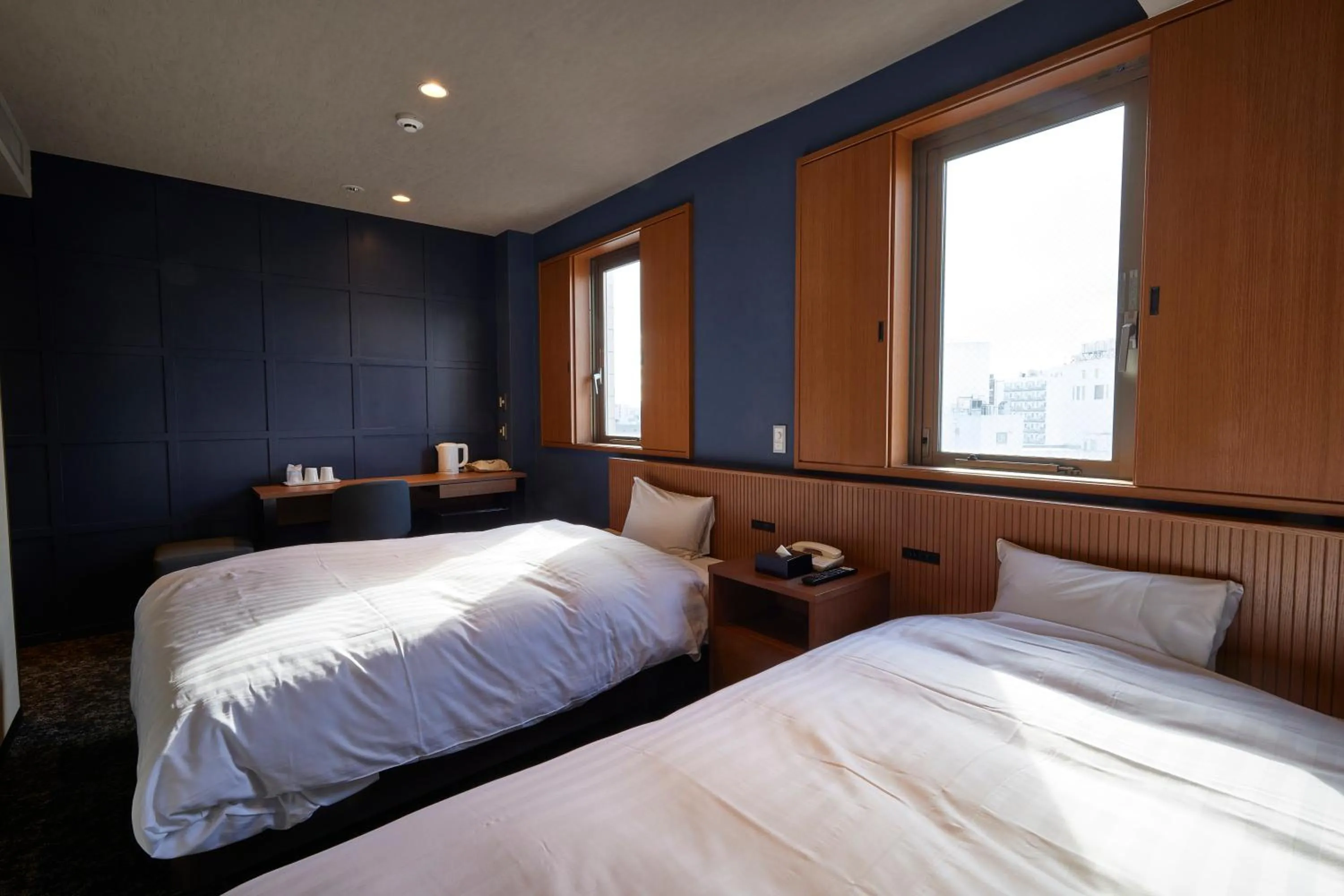 Bed in 3s HOTEL ATSUGI